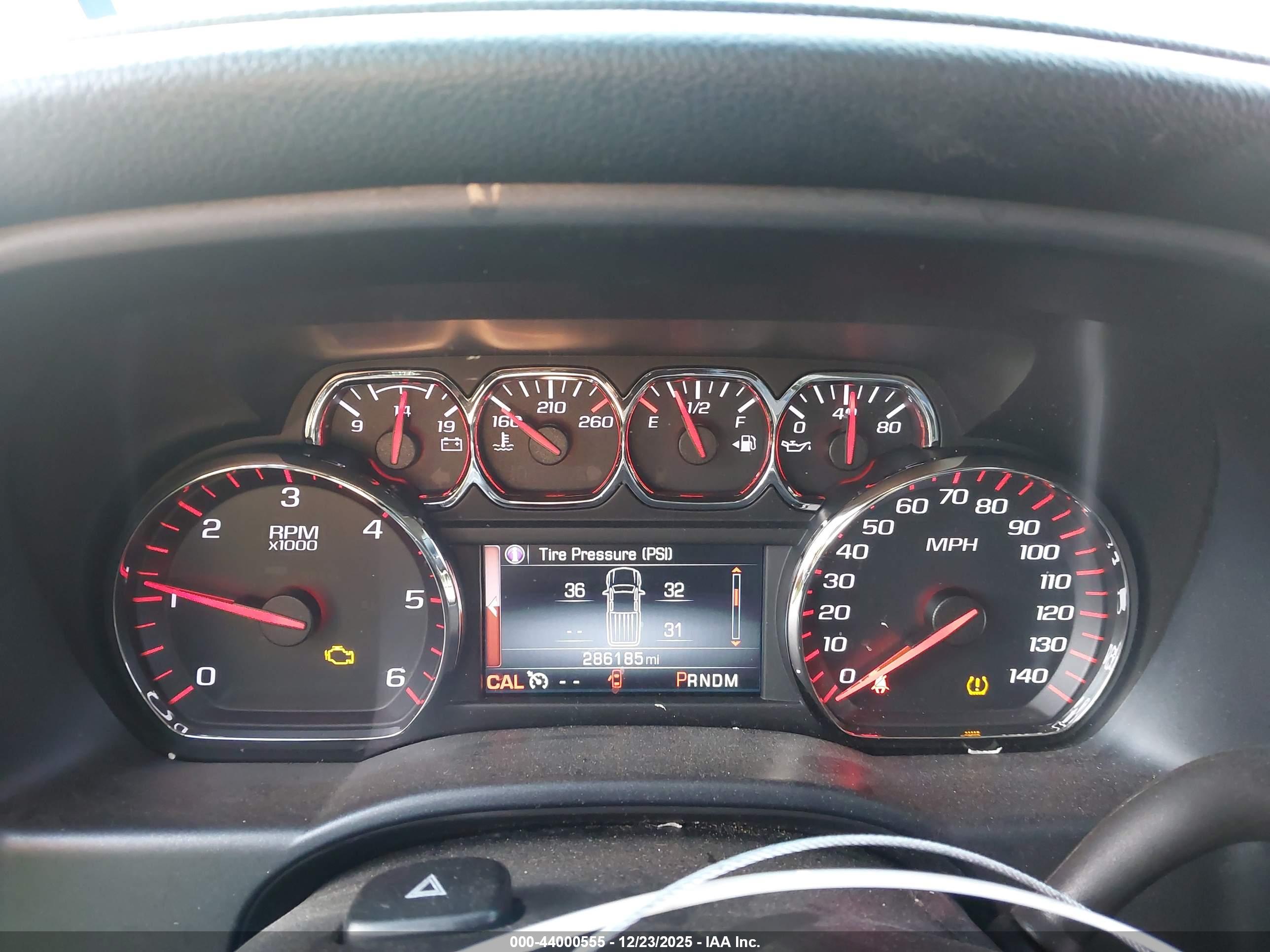 GMC SIERRA image 7