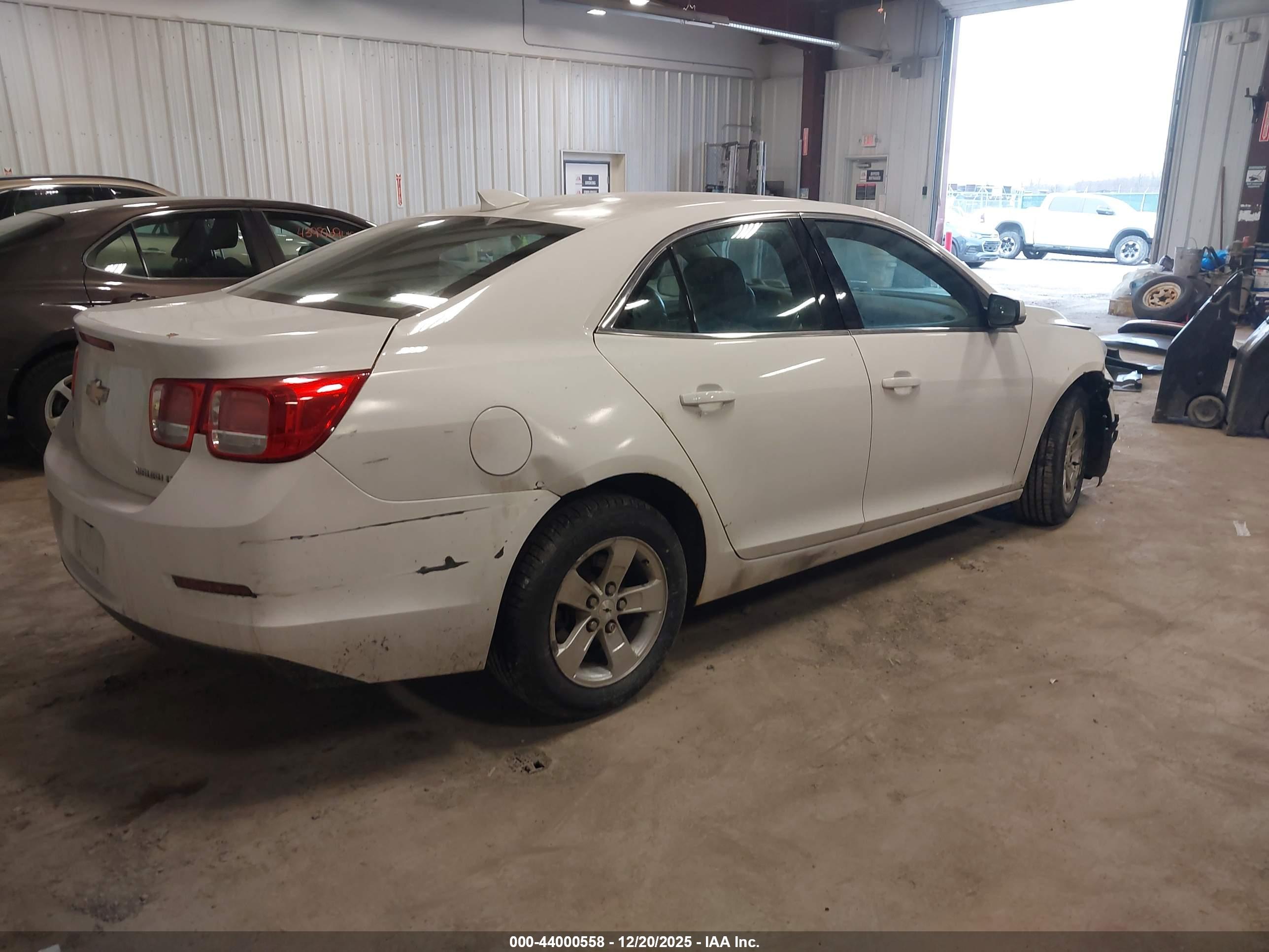 CHEVROLET MALIBU image 4