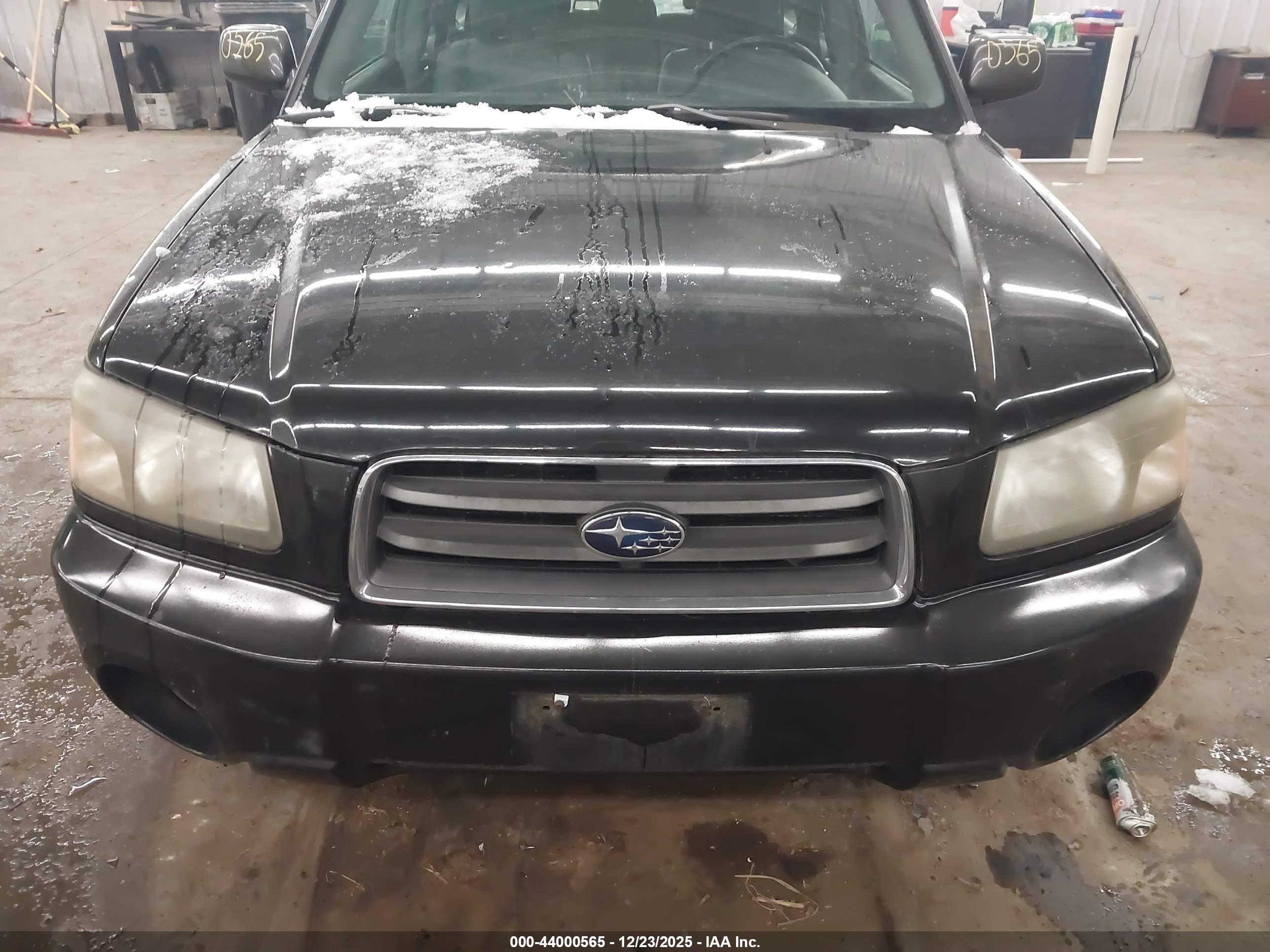 SUBARU FORESTER image 6