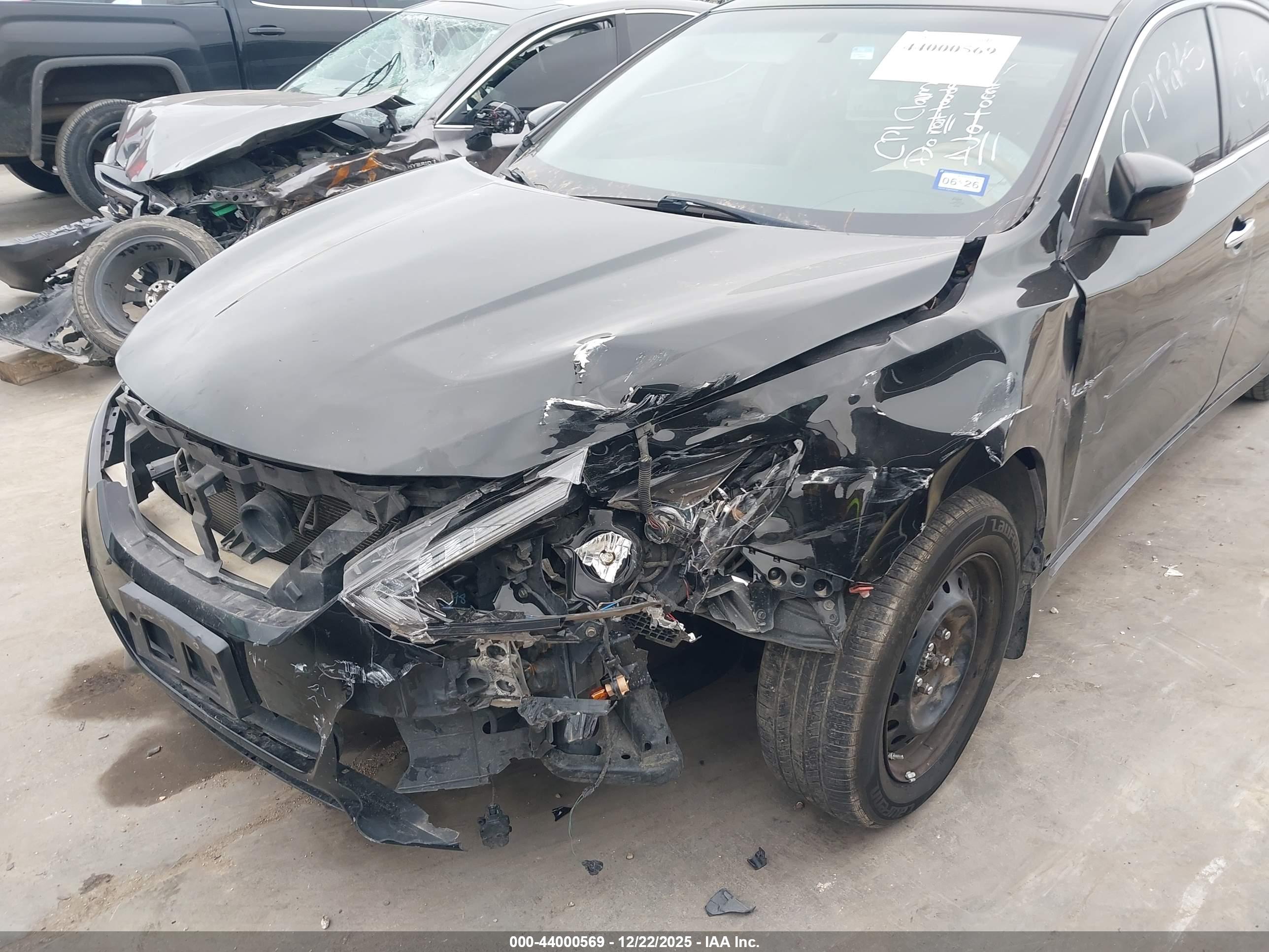 NISSAN ALTIMA image 6