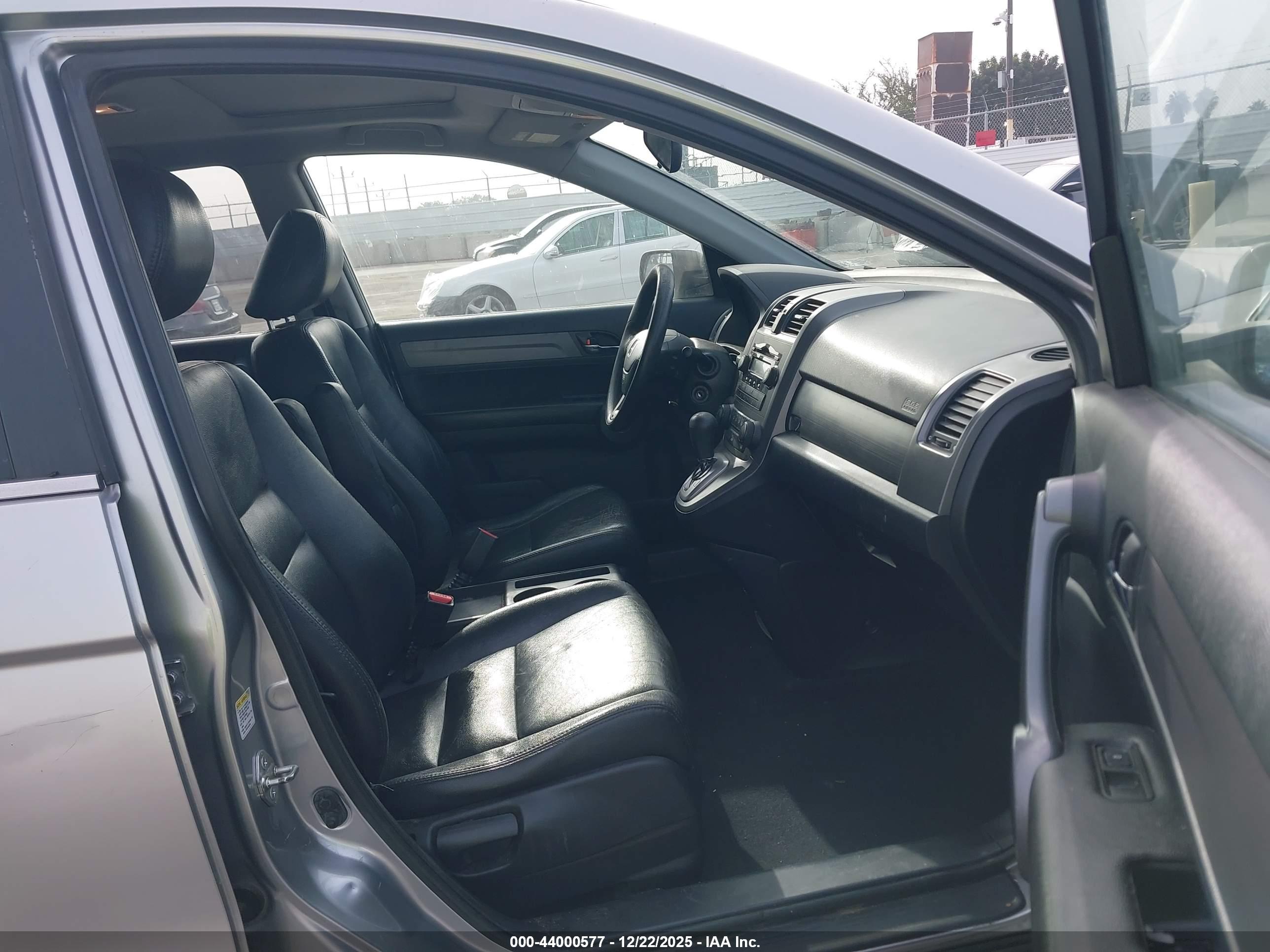 HONDA CR-V image 5