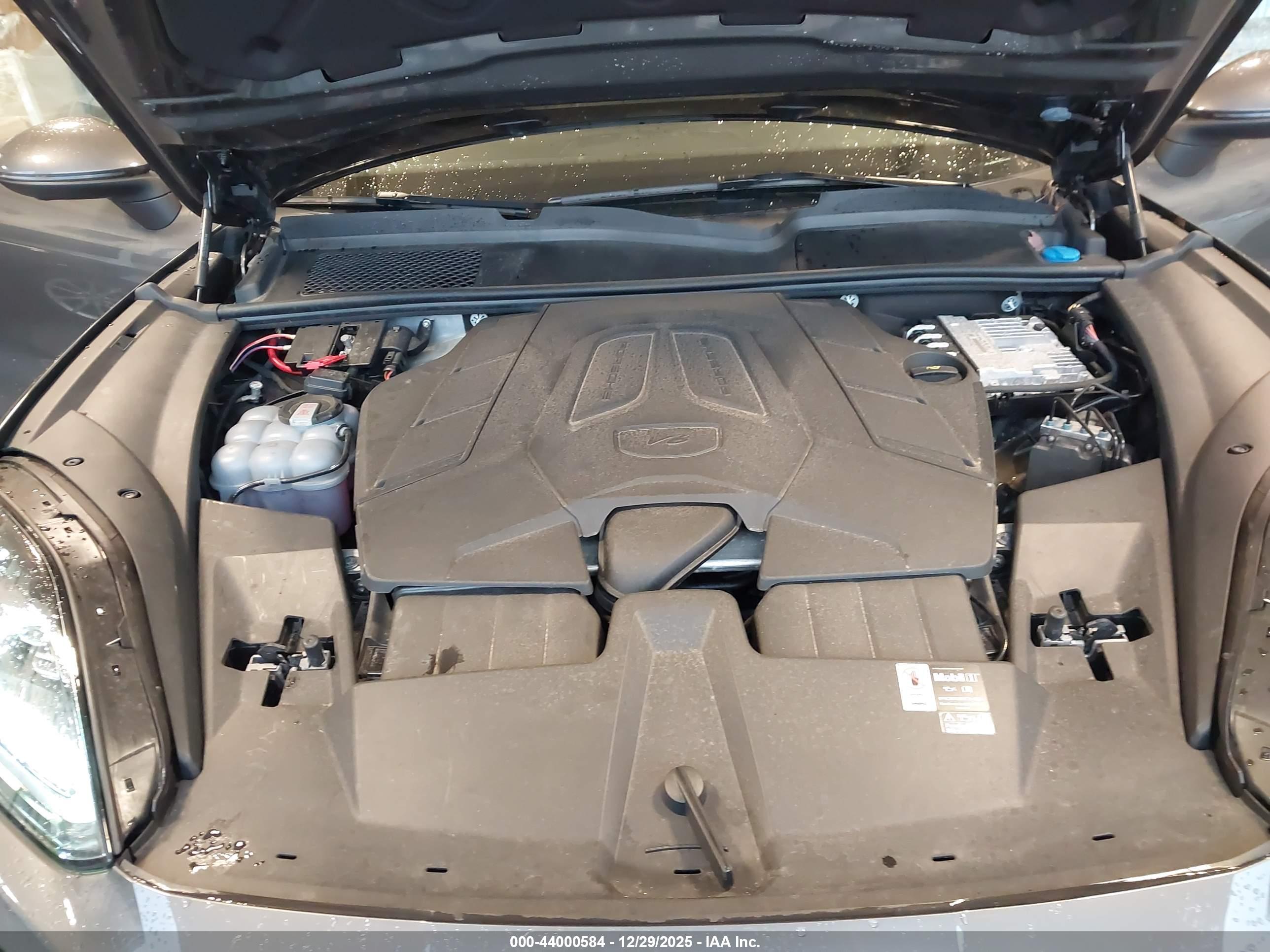 PORSCHE CAYENNE image 10