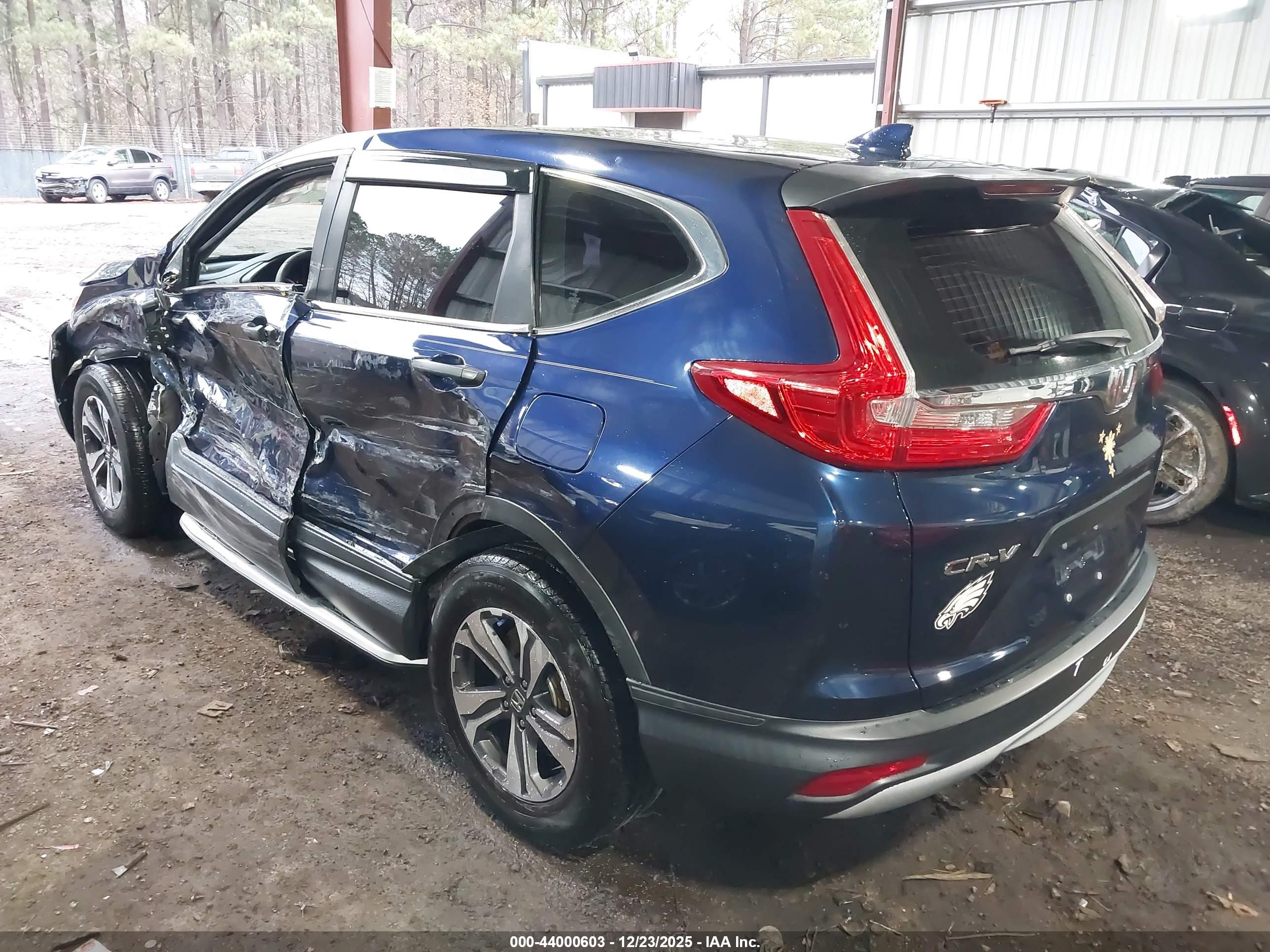 HONDA CR-V image 3