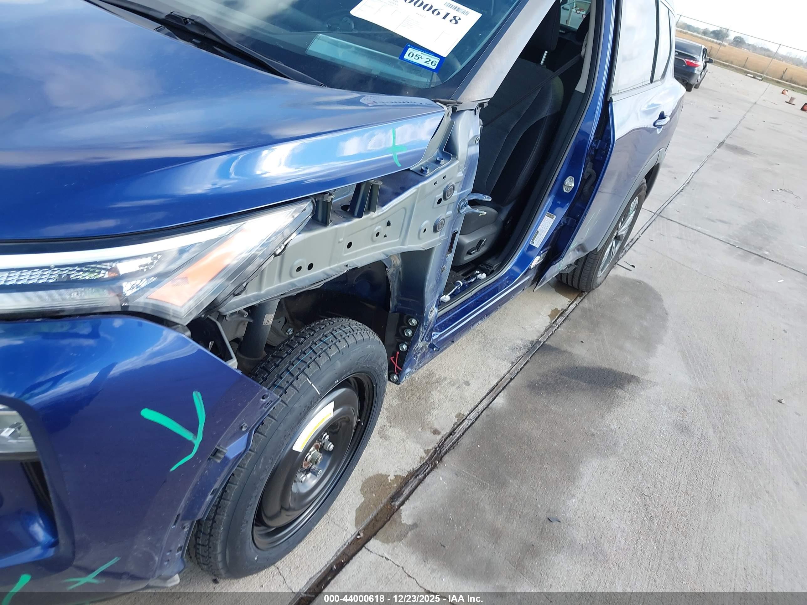 NISSAN ROGUE image 6