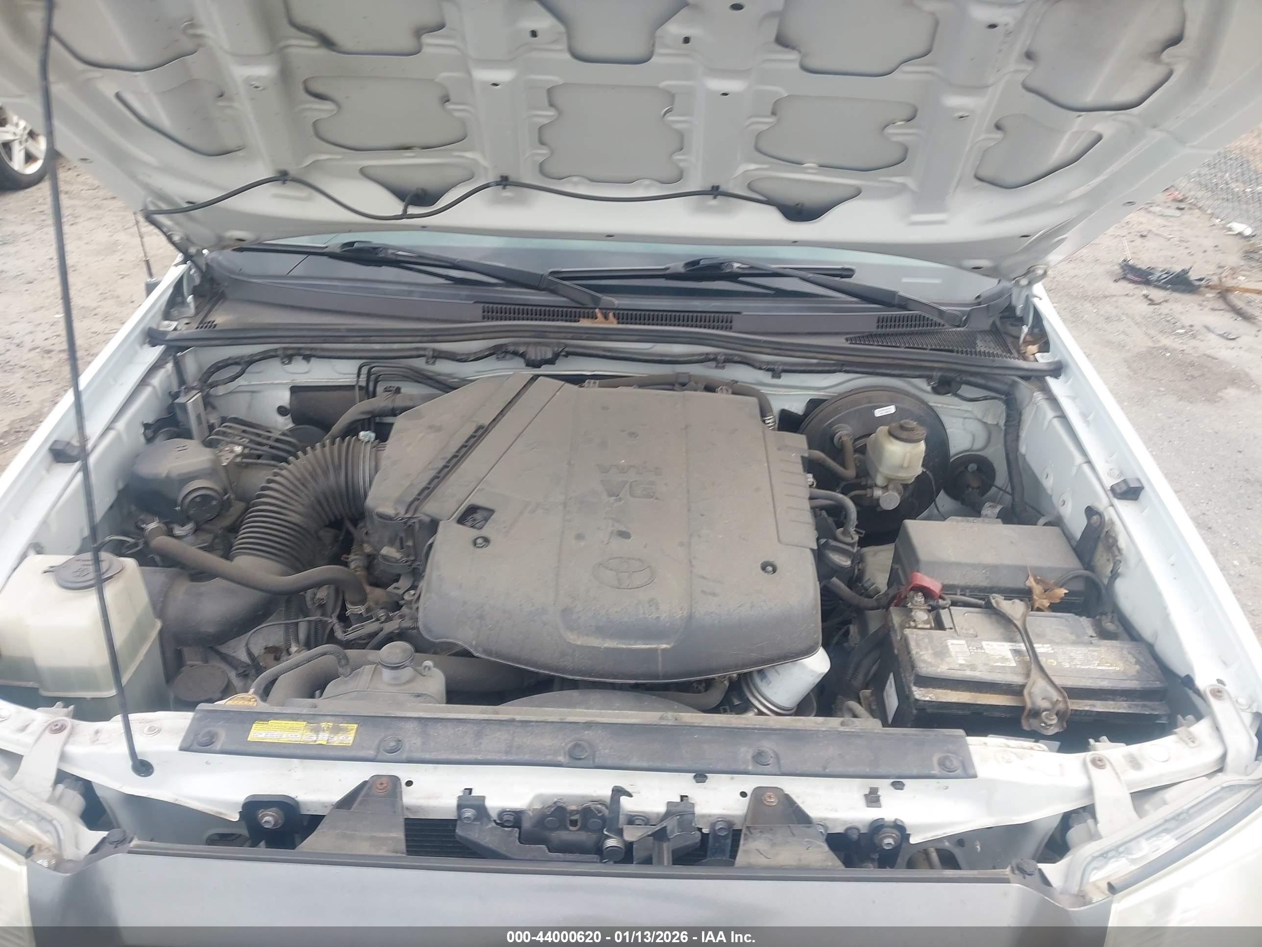 TOYOTA TACOMA image 10