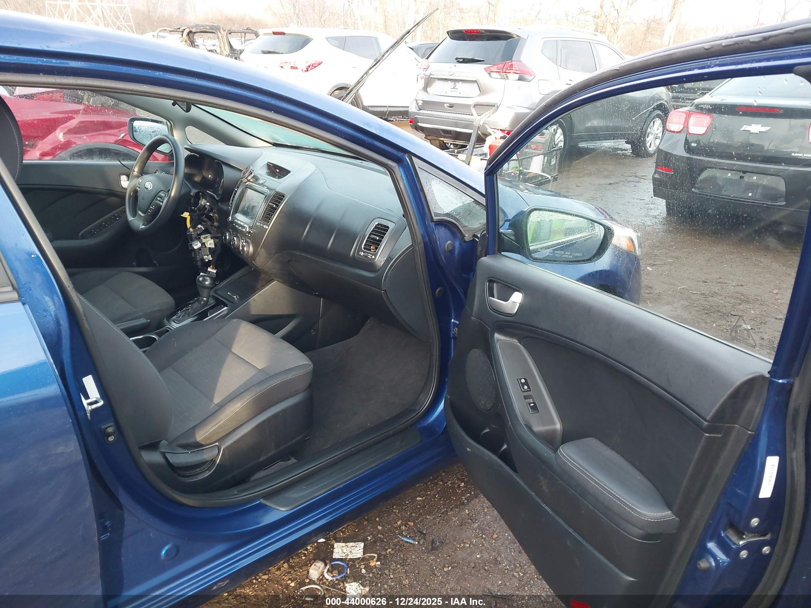 KIA FORTE image 5