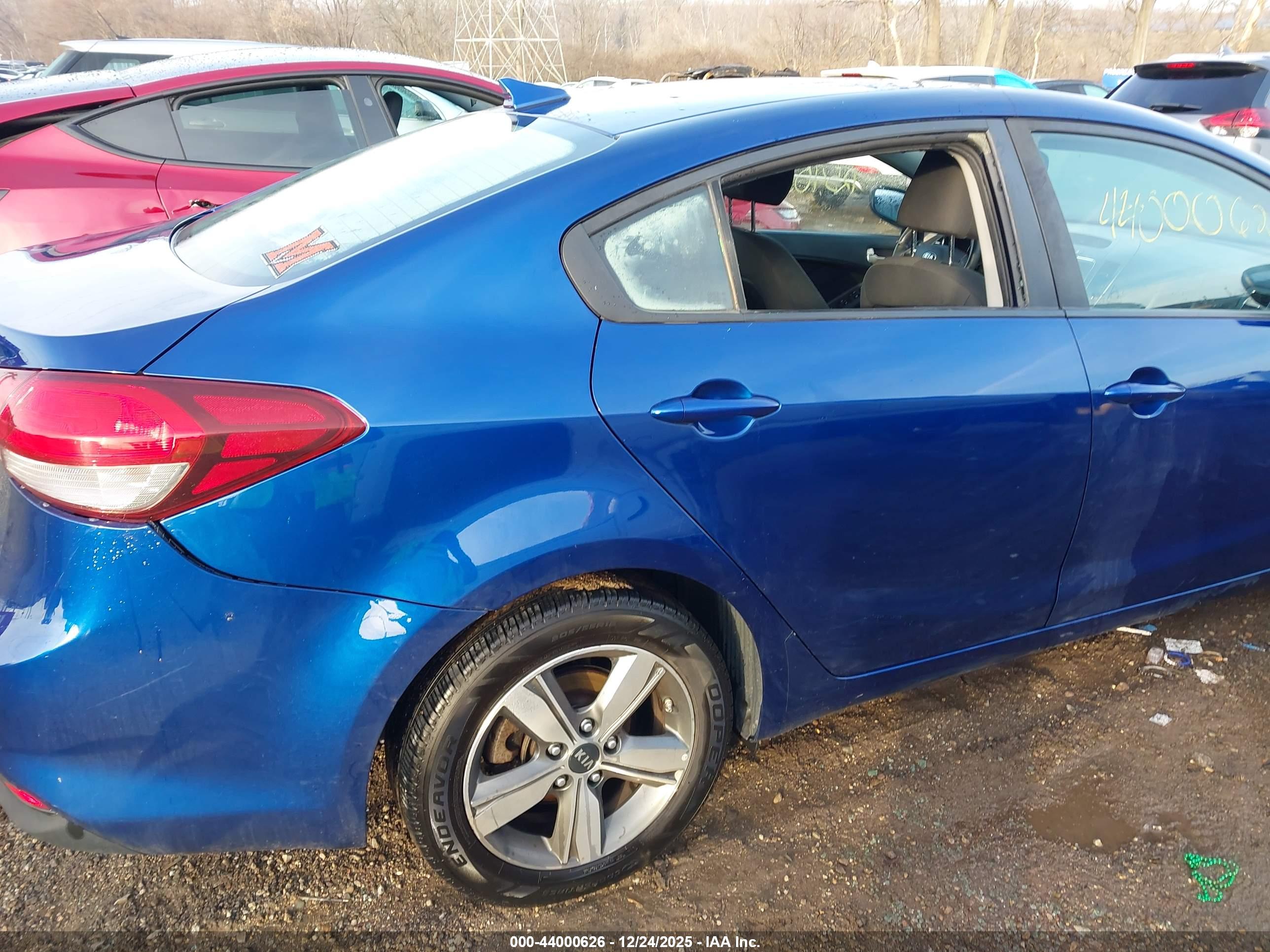 KIA FORTE image 6
