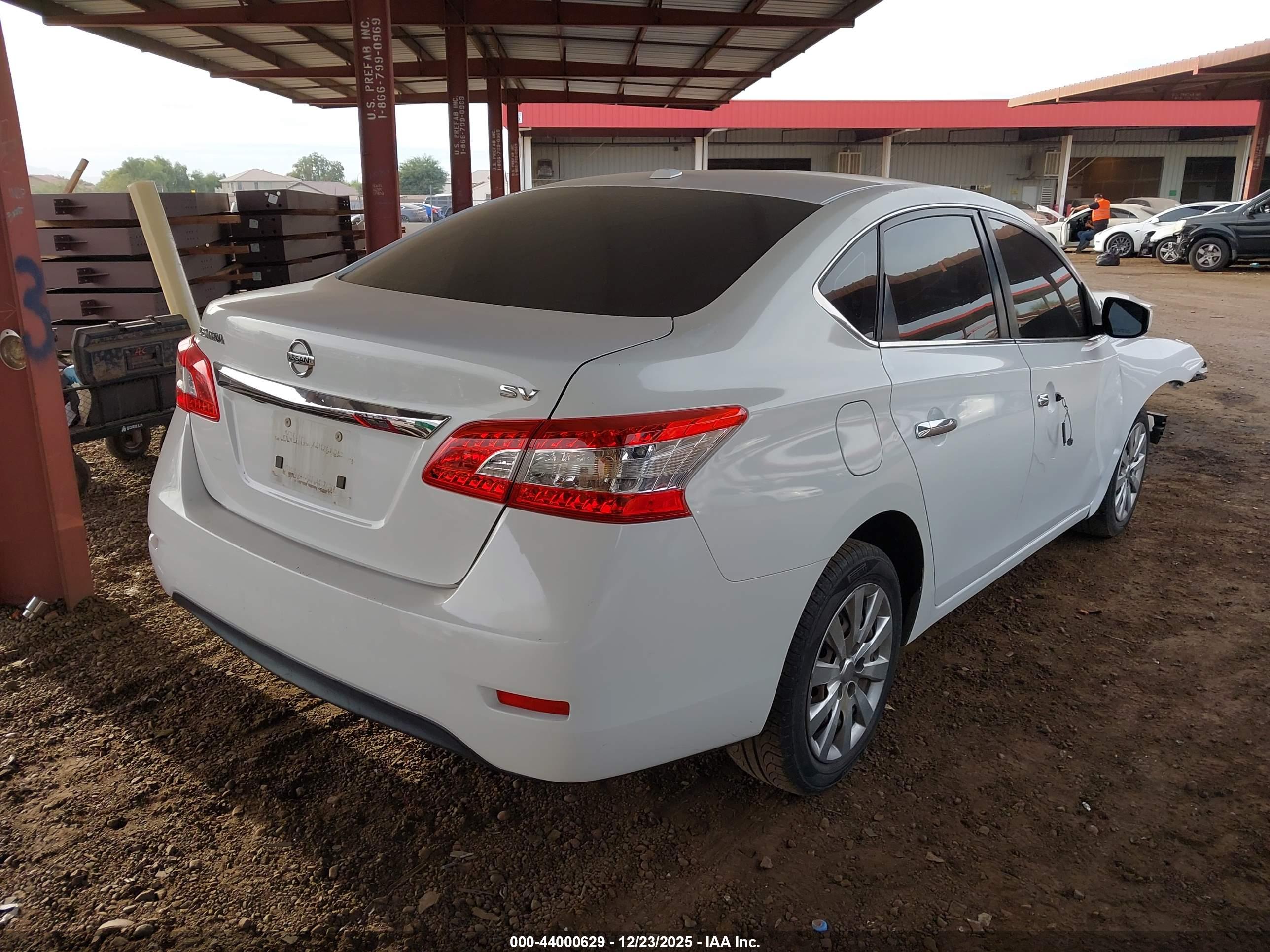 NISSAN SENTRA image 4
