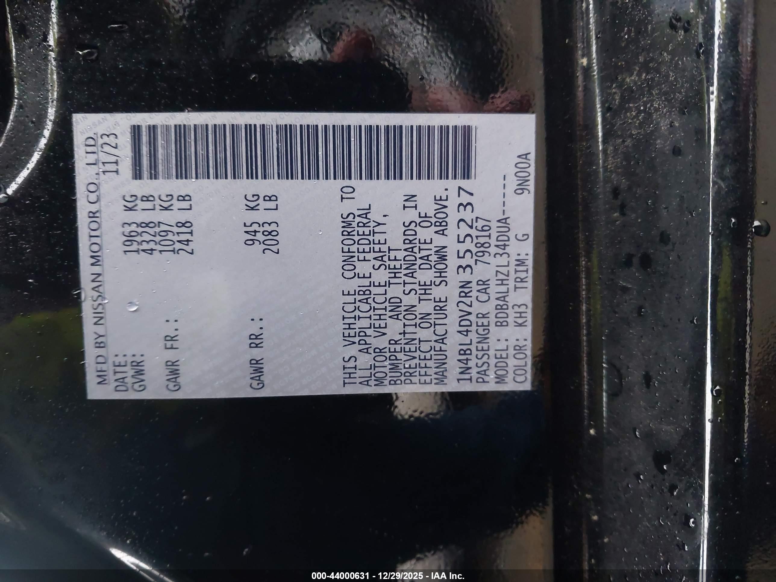 NISSAN ALTIMA image 9