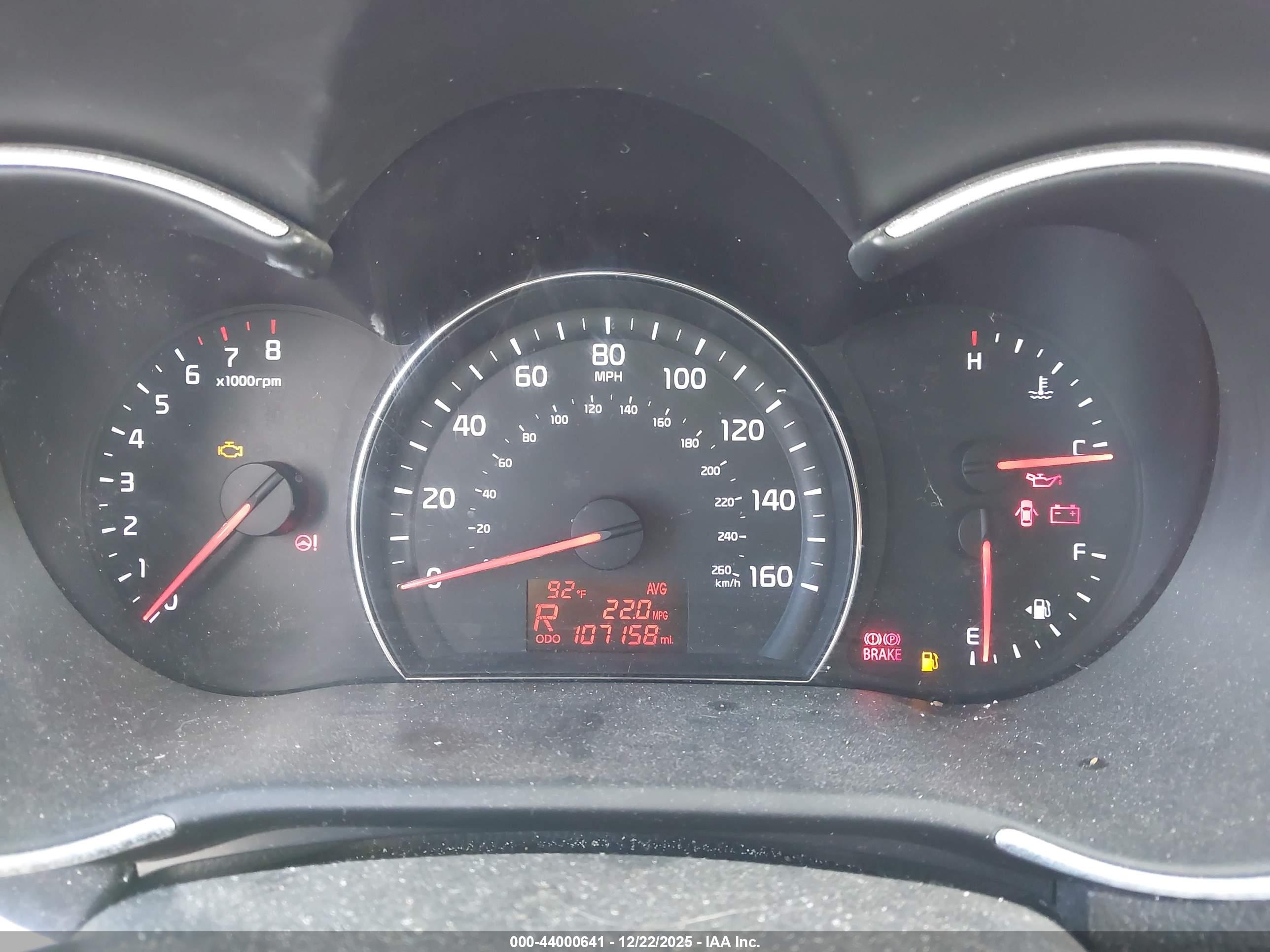 KIA SORENTO image 7