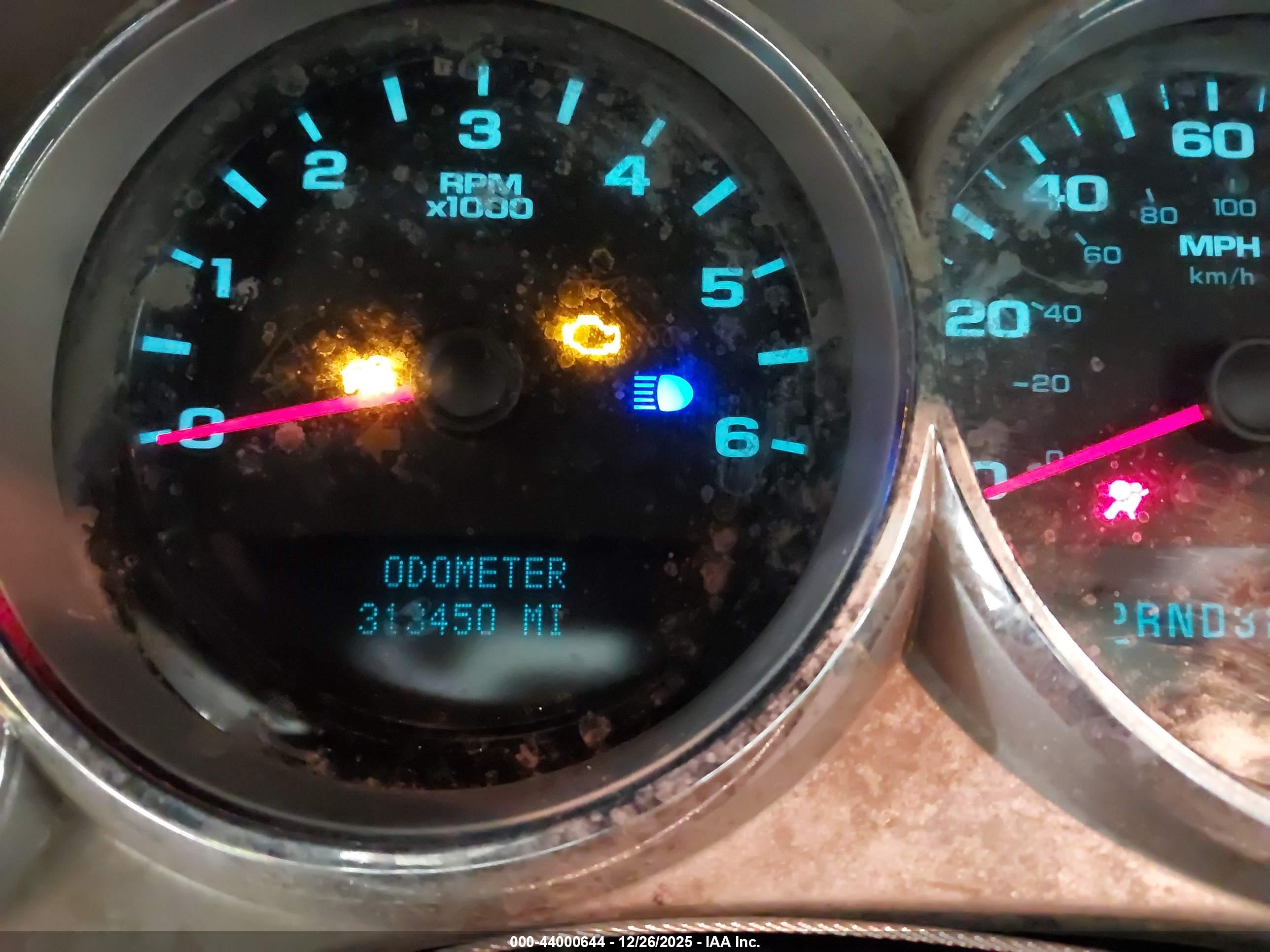 CHEVROLET SILVERADO image 7