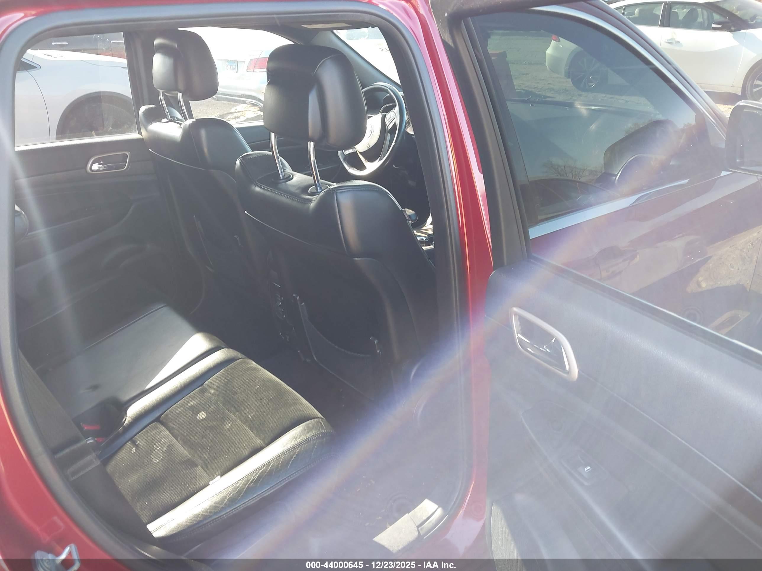 JEEP GRAND image 8