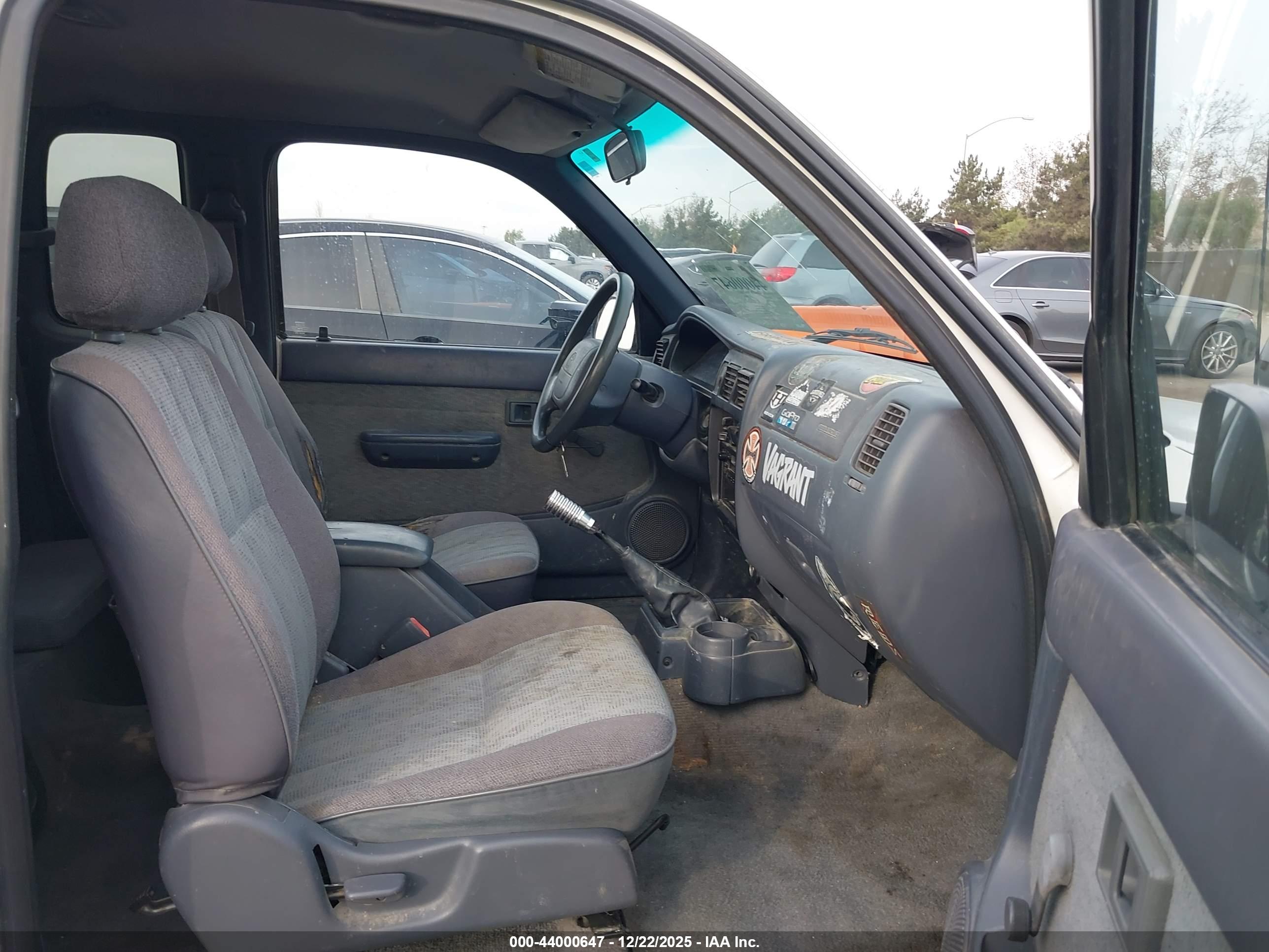 TOYOTA TACOMA image 5