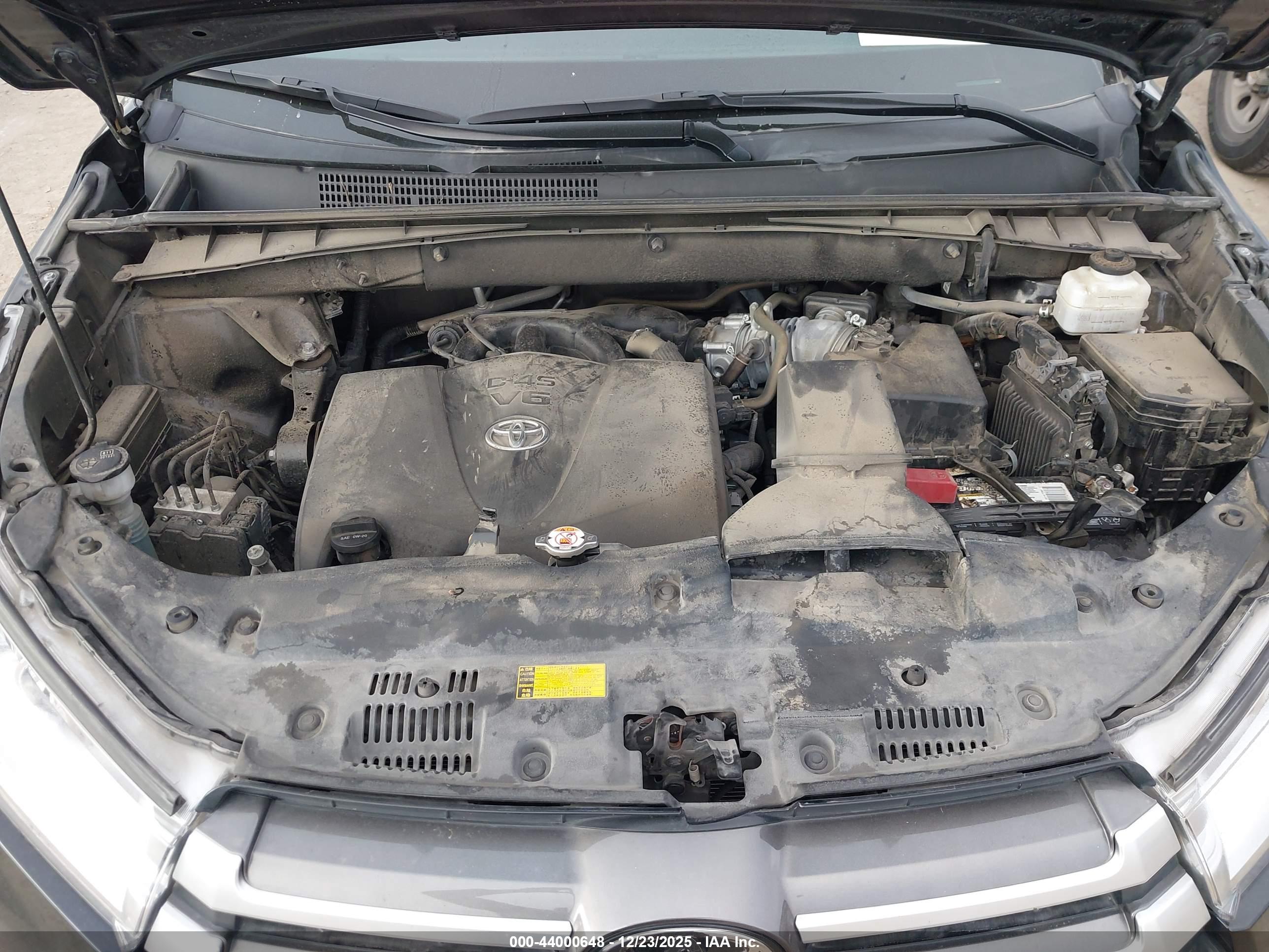 TOYOTA HIGHLANDER image 10