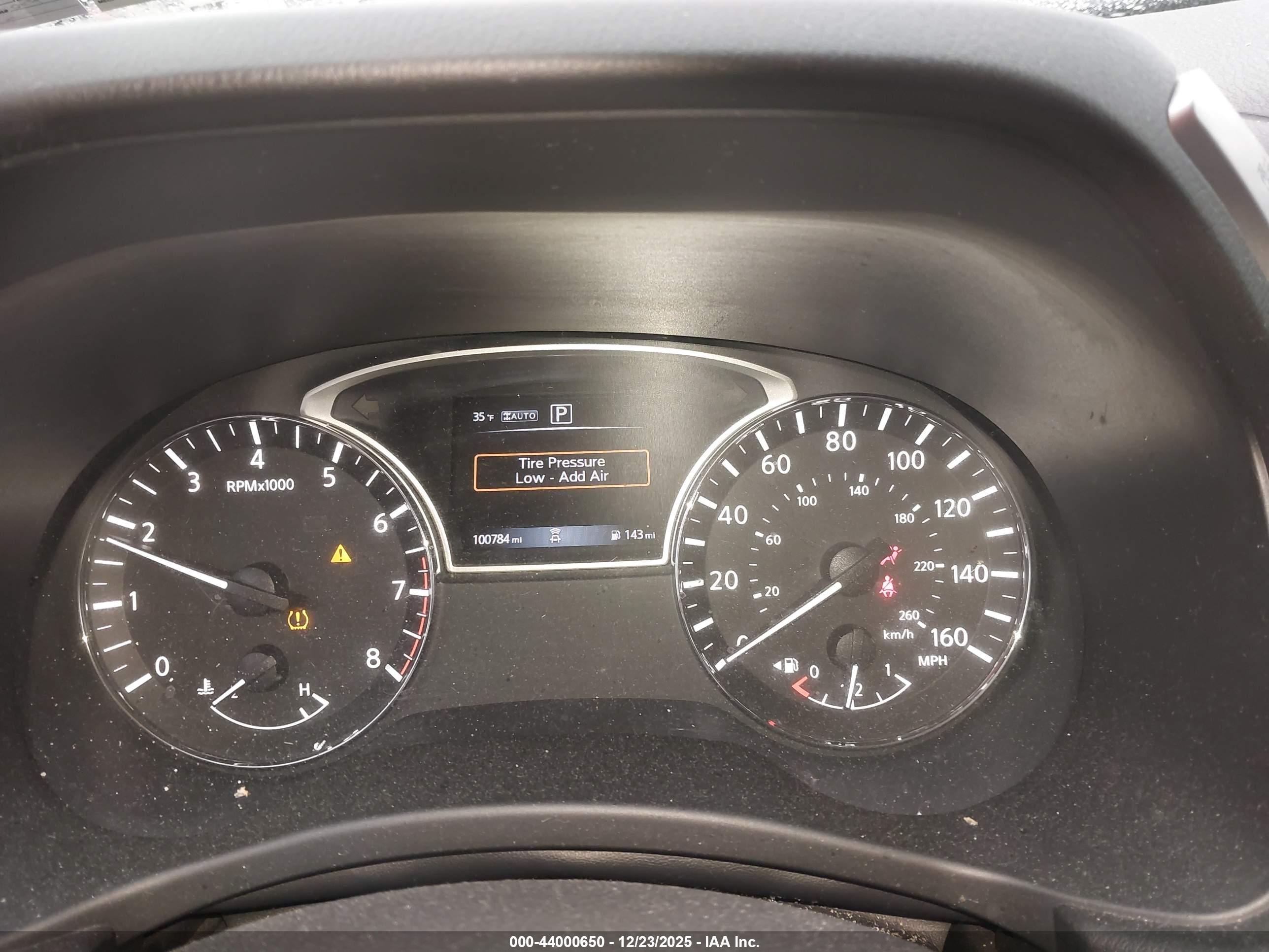 NISSAN PATHFINDER image 7