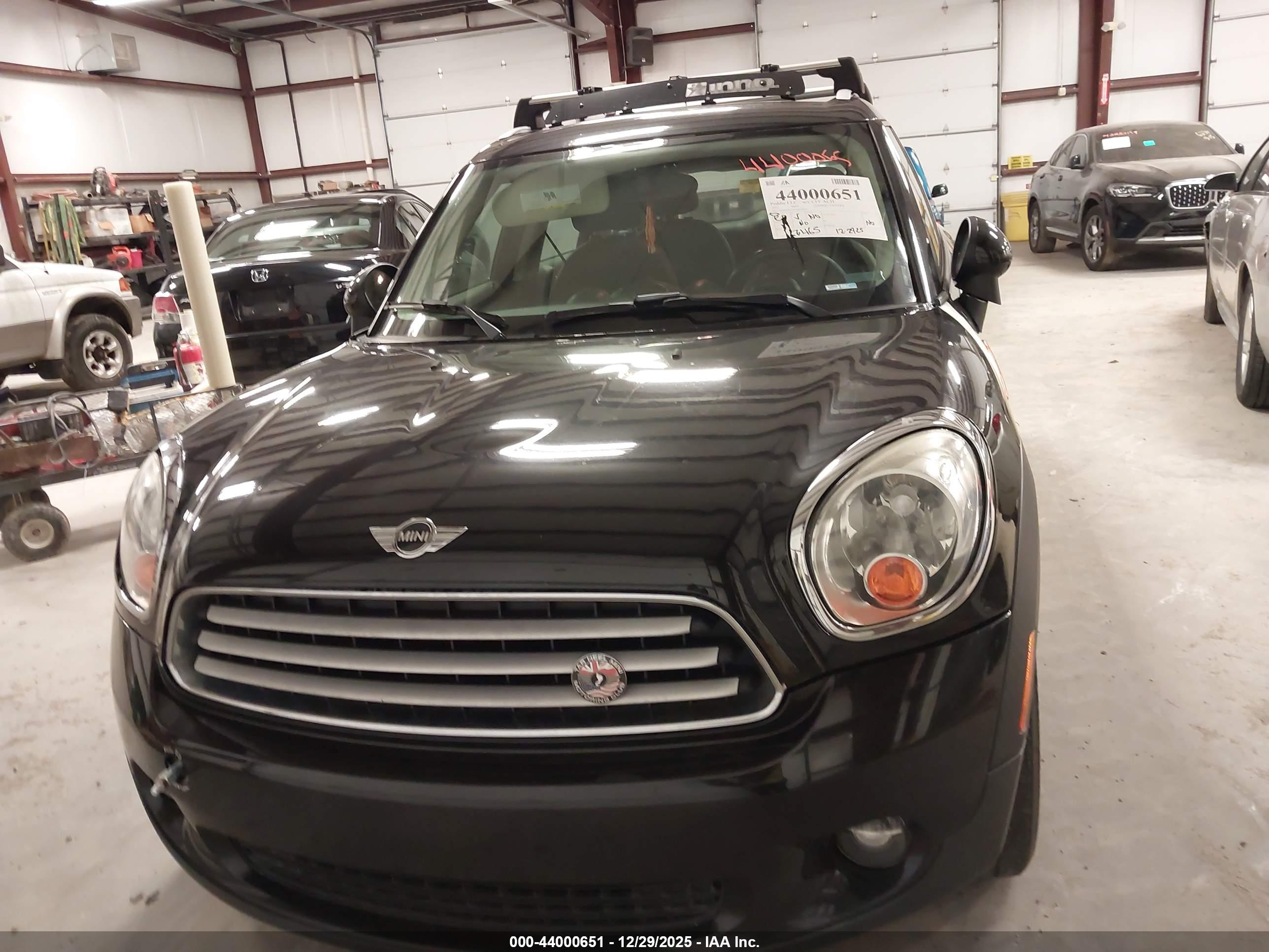 MINI COOPER image 6