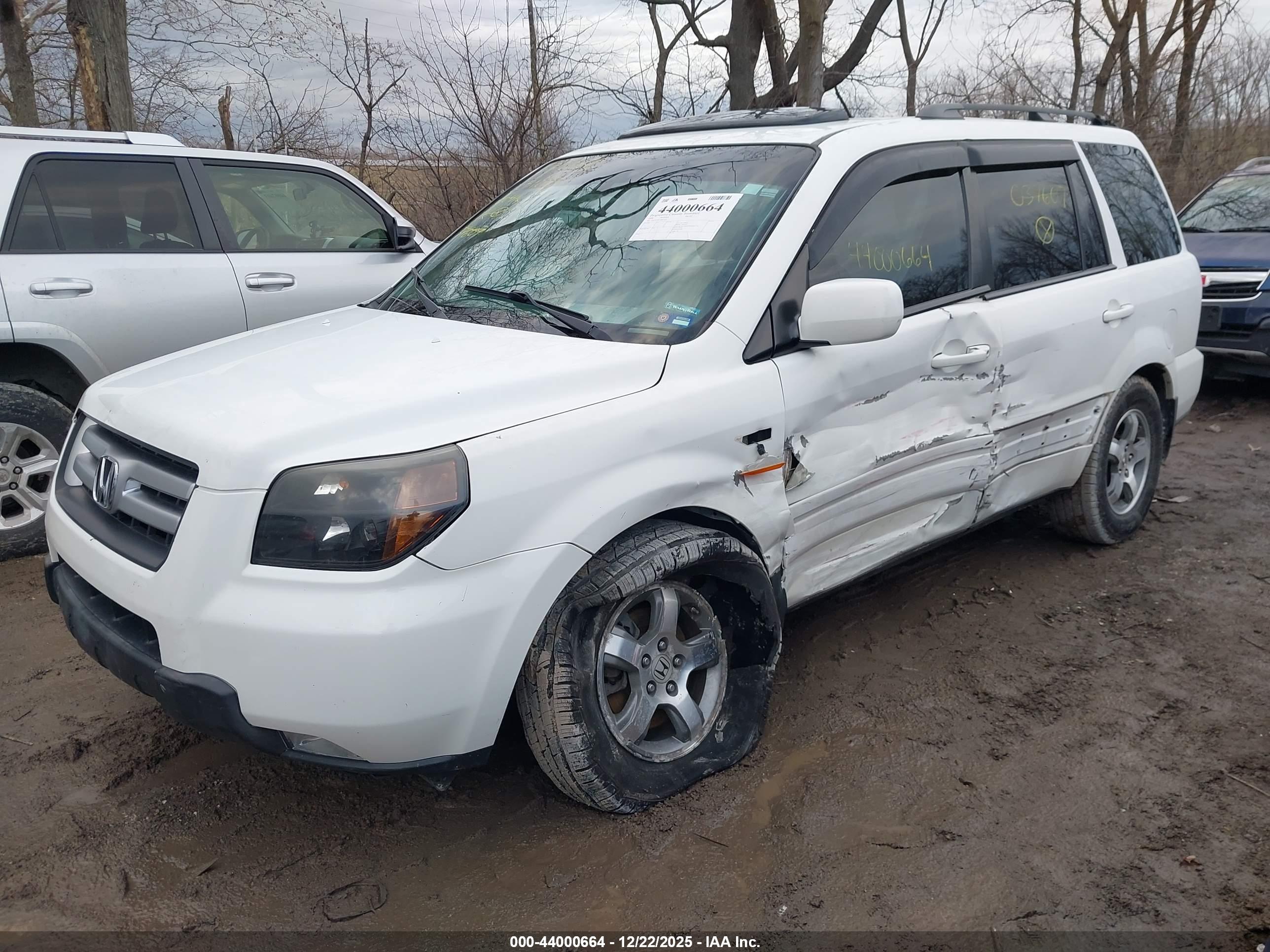 HONDA PILOT image 2