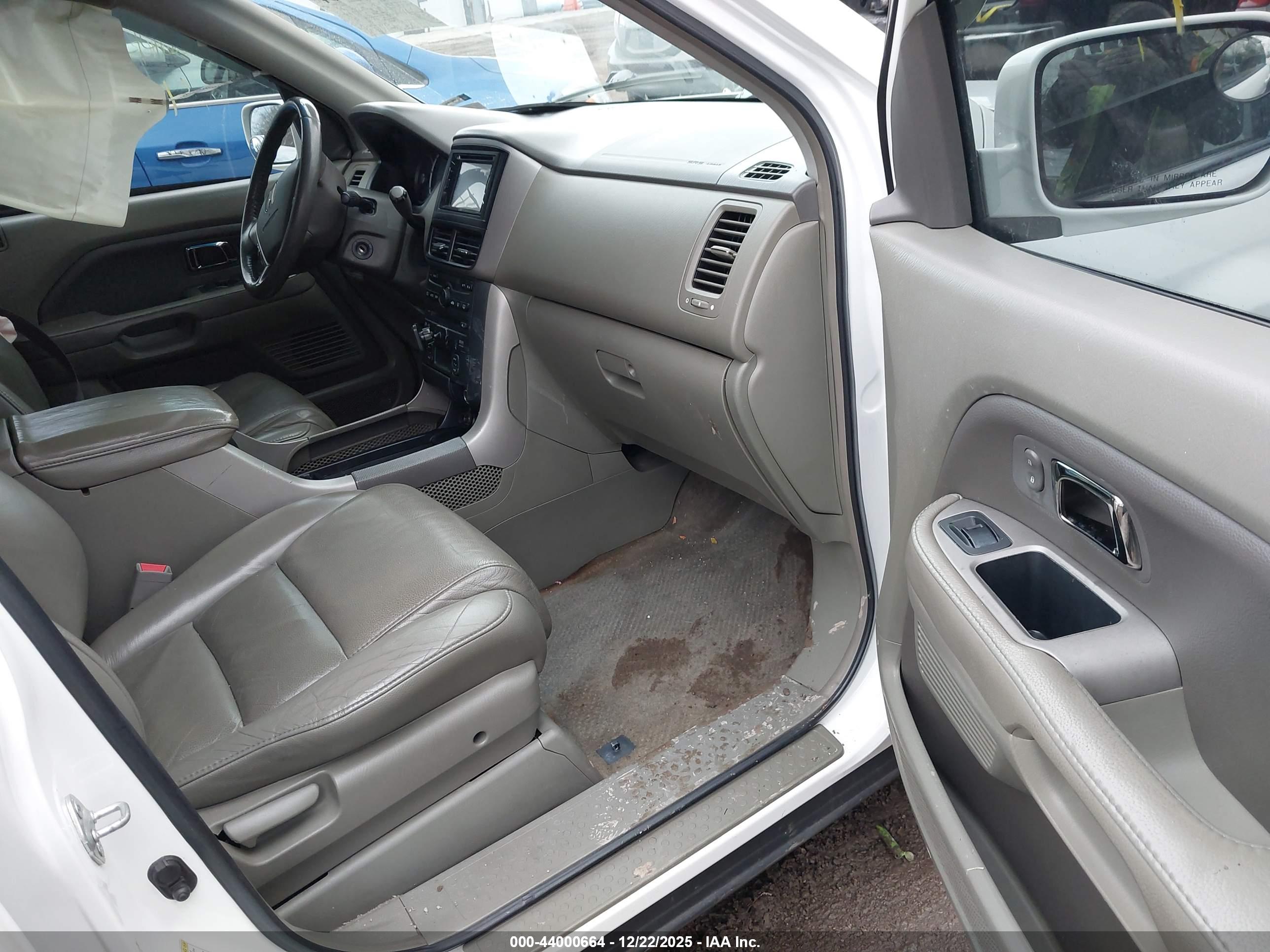 HONDA PILOT image 5