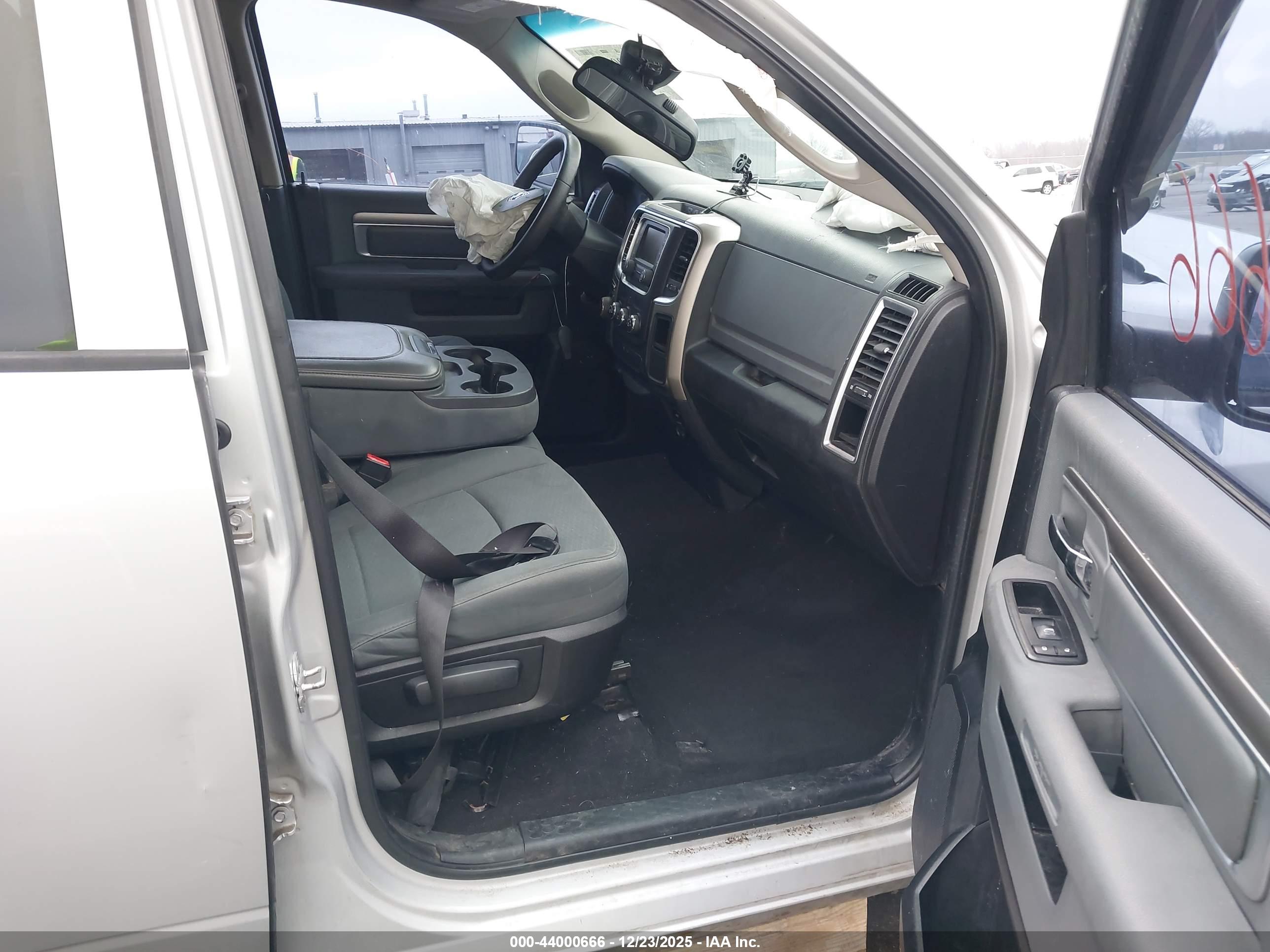 RAM 1500 image 5