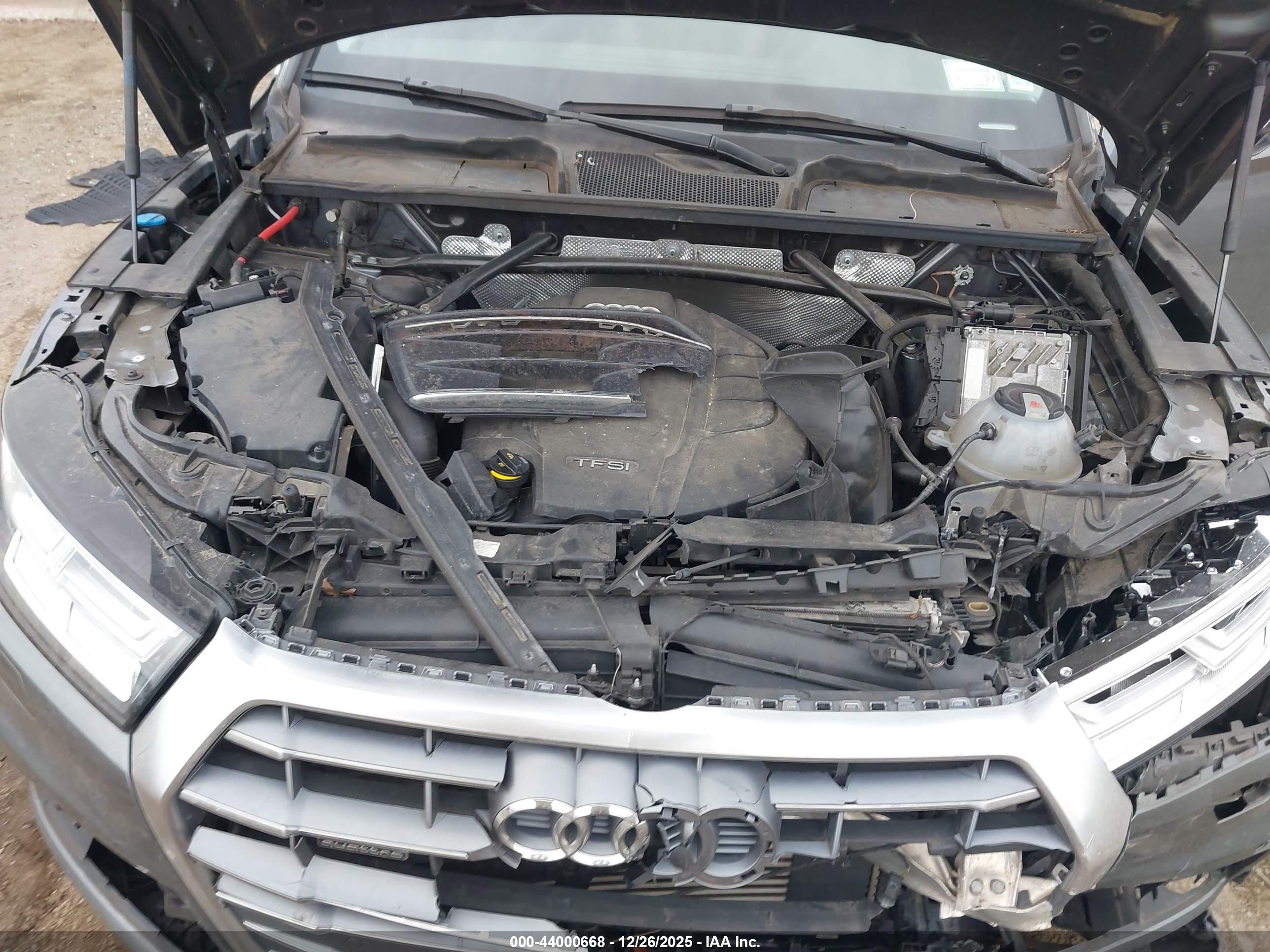 AUDI Q5 image 10