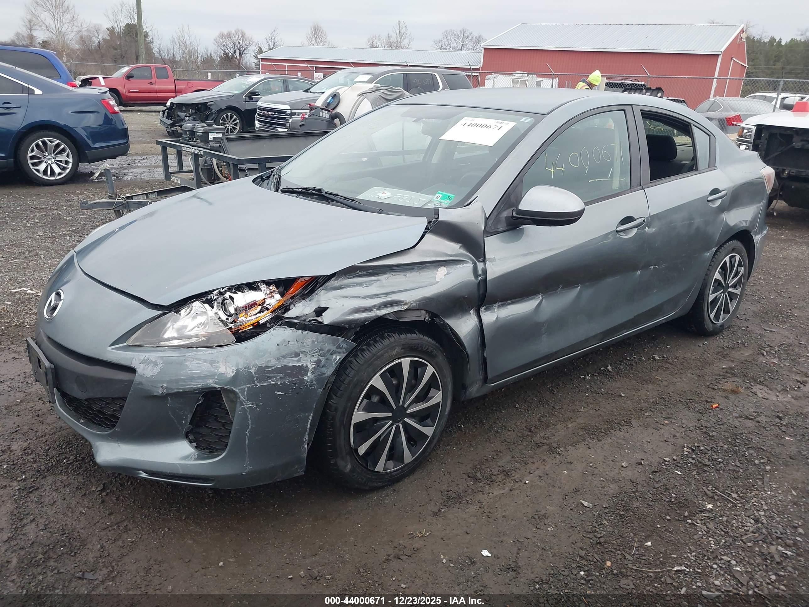 MAZDA MAZDA3 image 6
