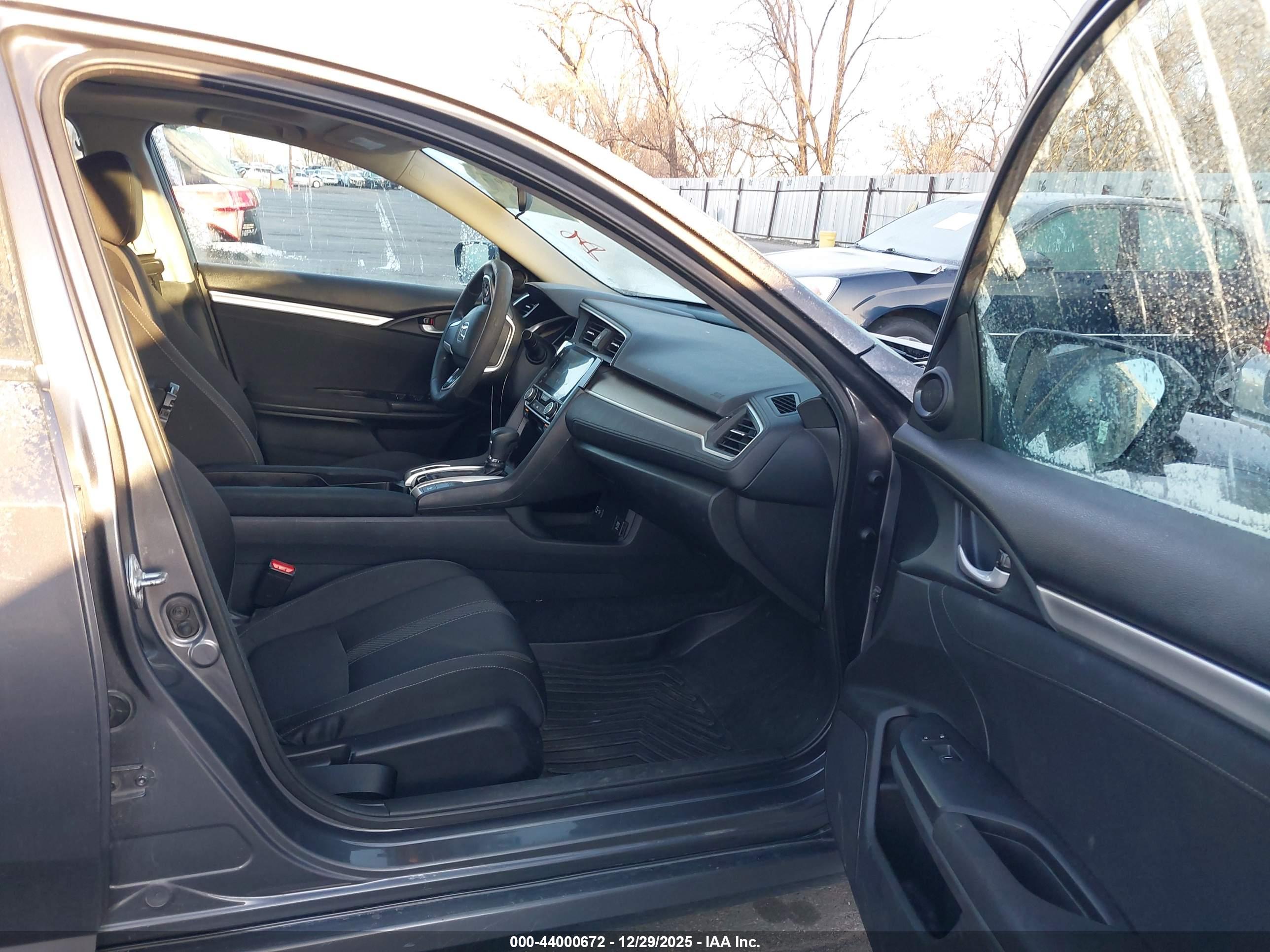 HONDA CIVIC image 5
