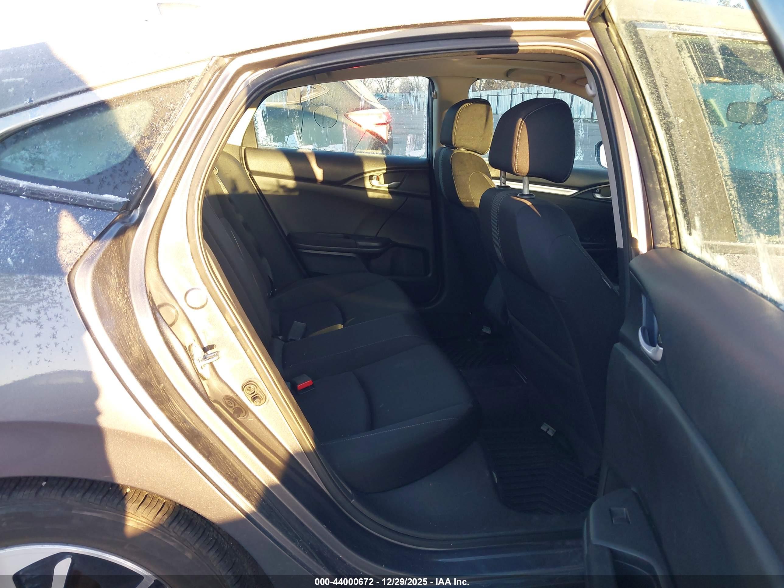 HONDA CIVIC image 8