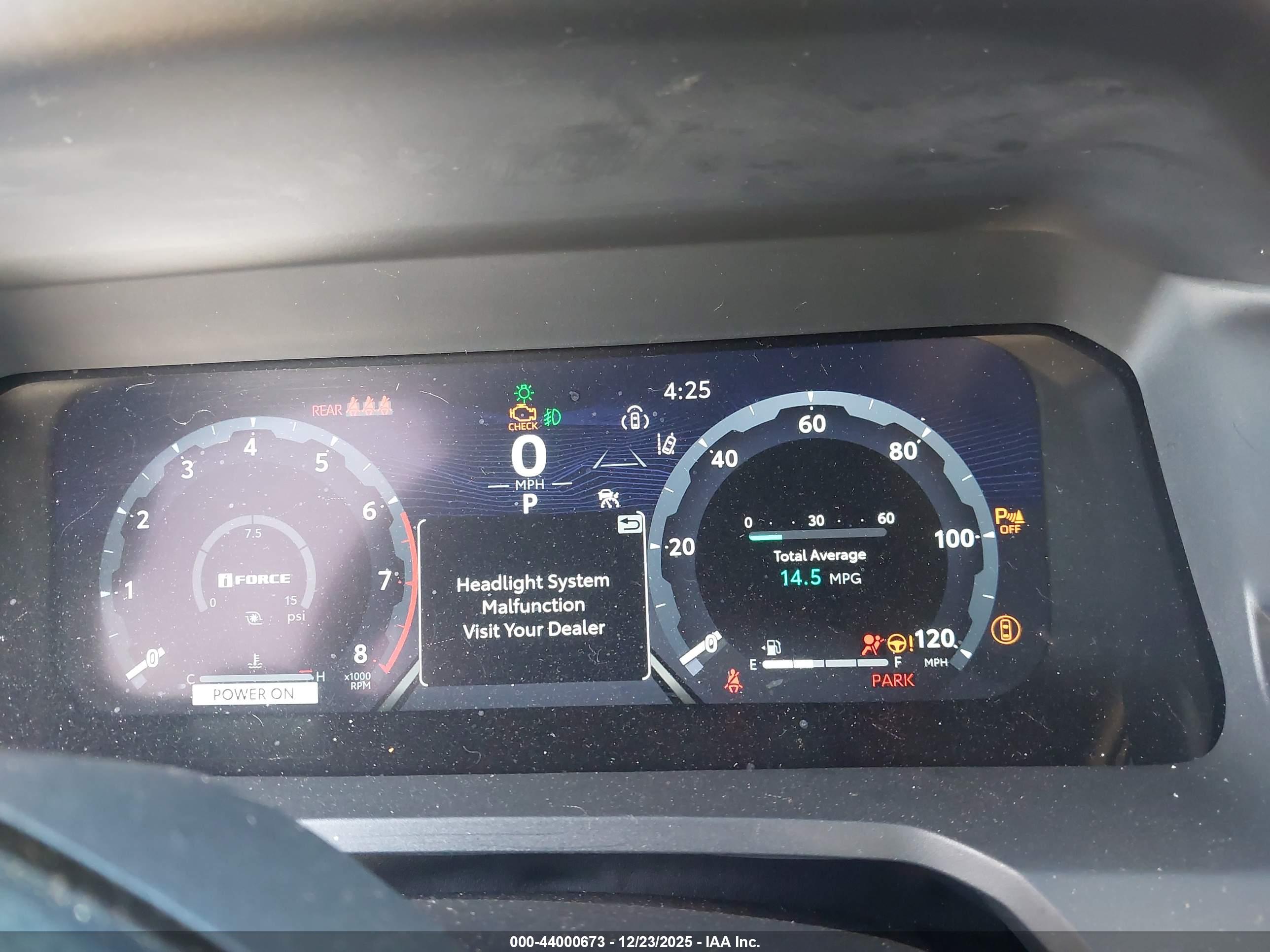 TOYOTA TACOMA image 7