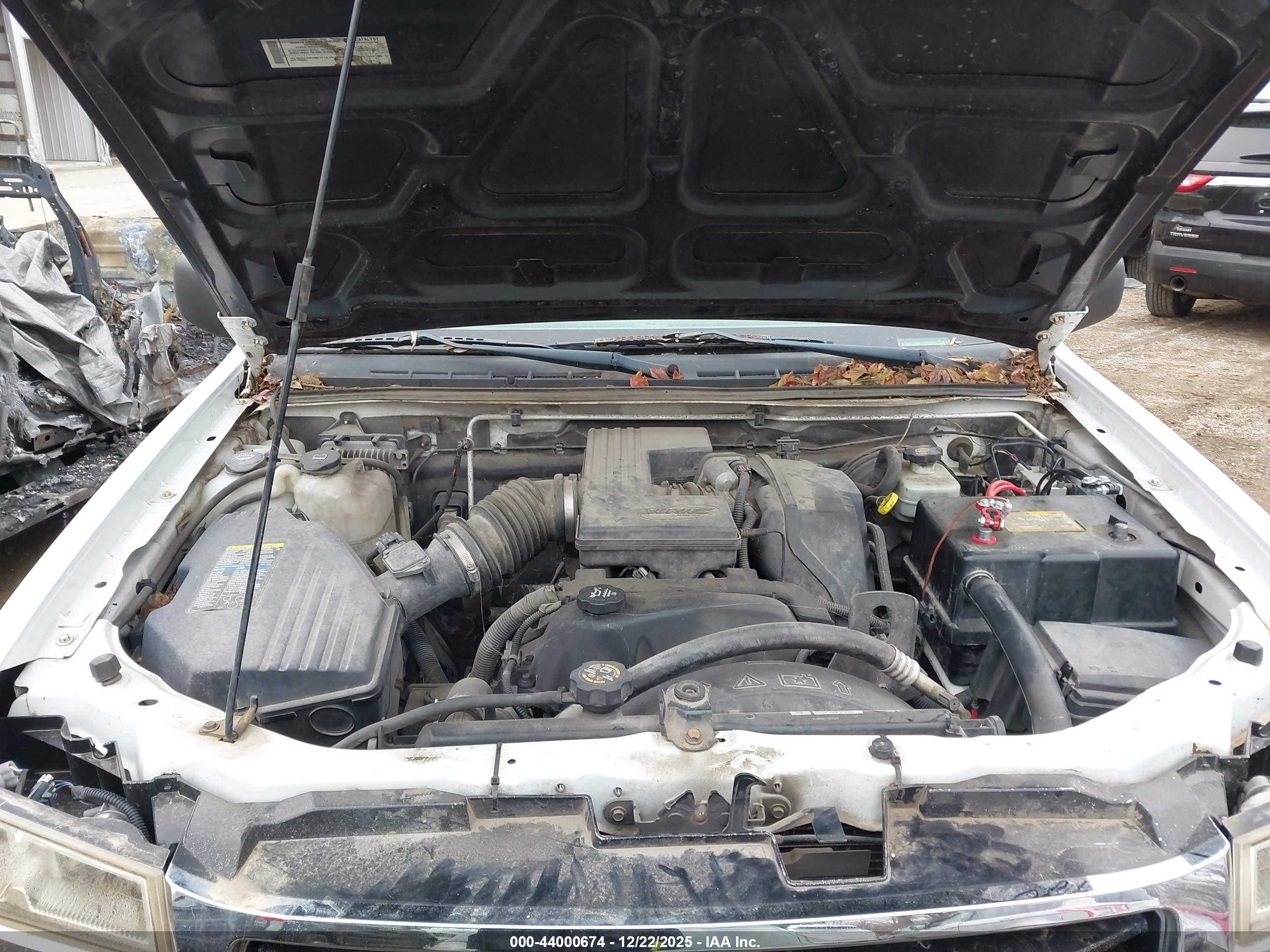 GMC CANYON image 10