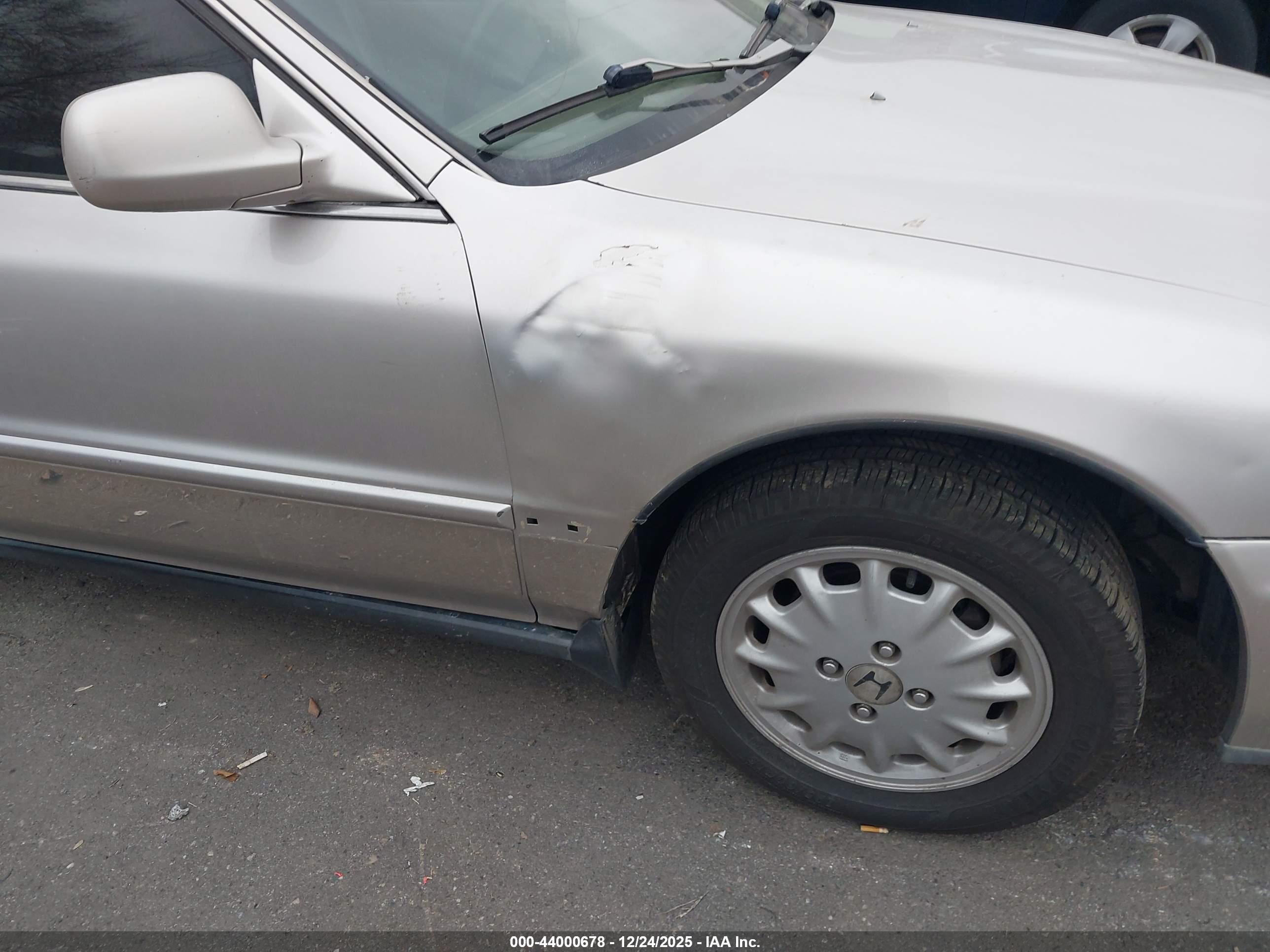 HONDA ACCORD image 6