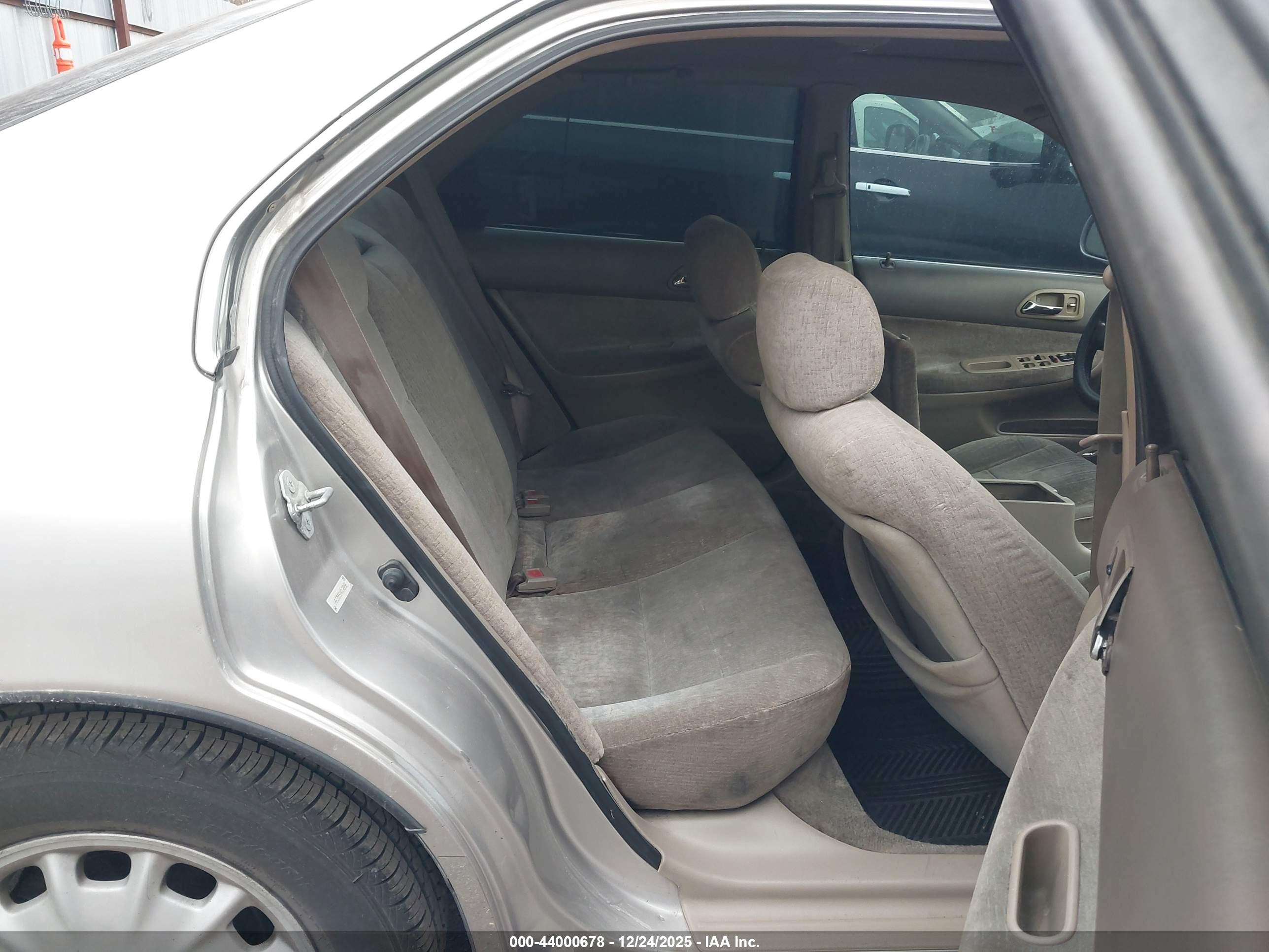 HONDA ACCORD image 8