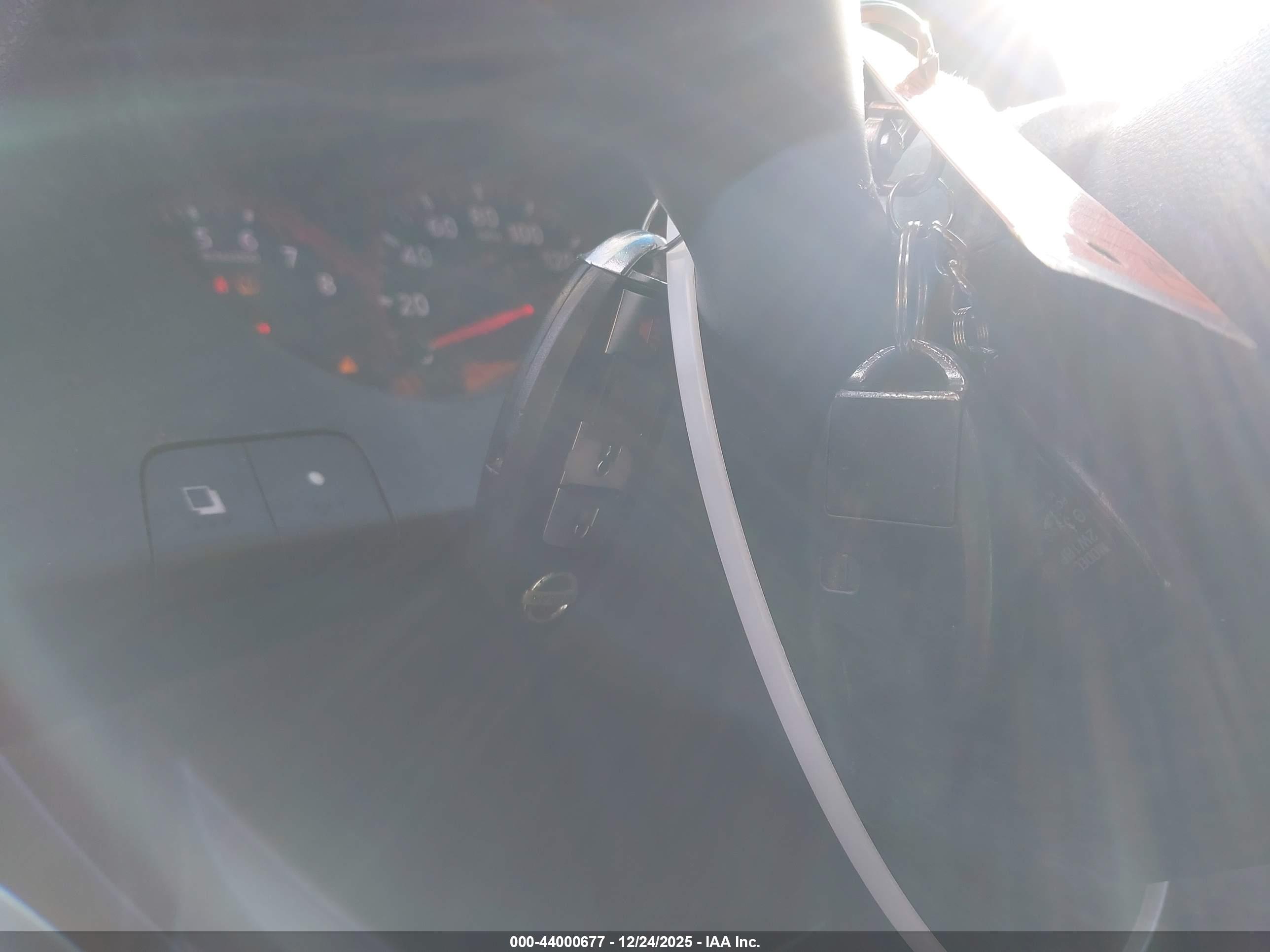 NISSAN ALTIMA image 11