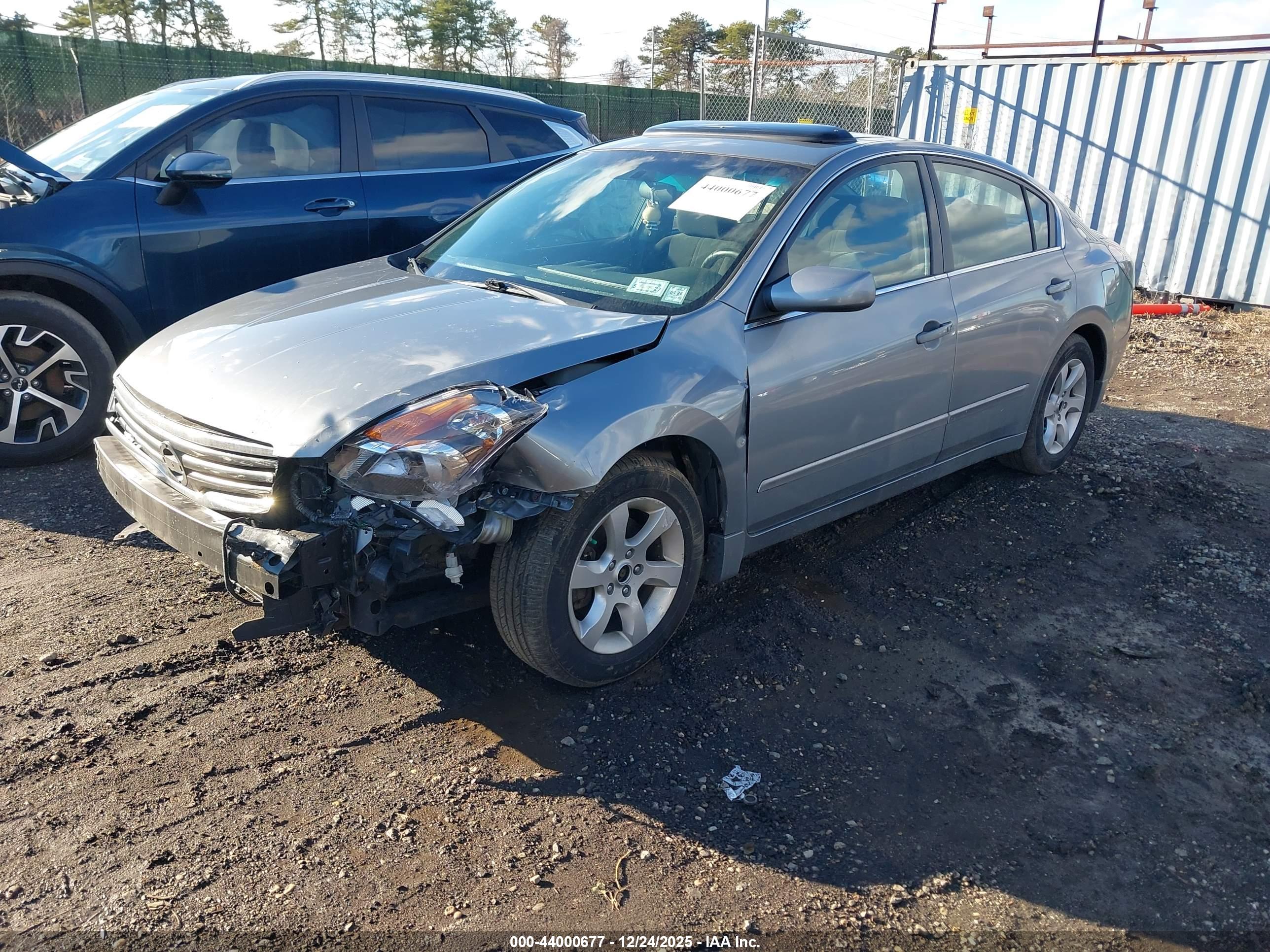 NISSAN ALTIMA image 2