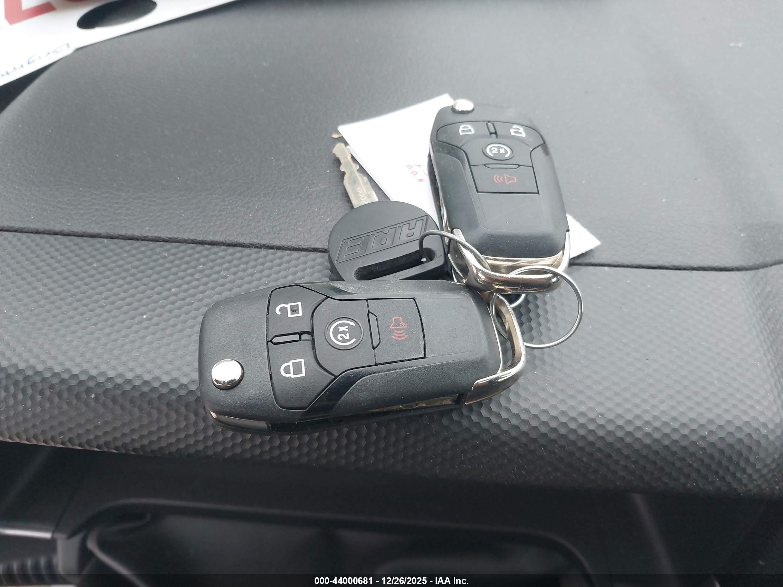 FORD RANGER image 11