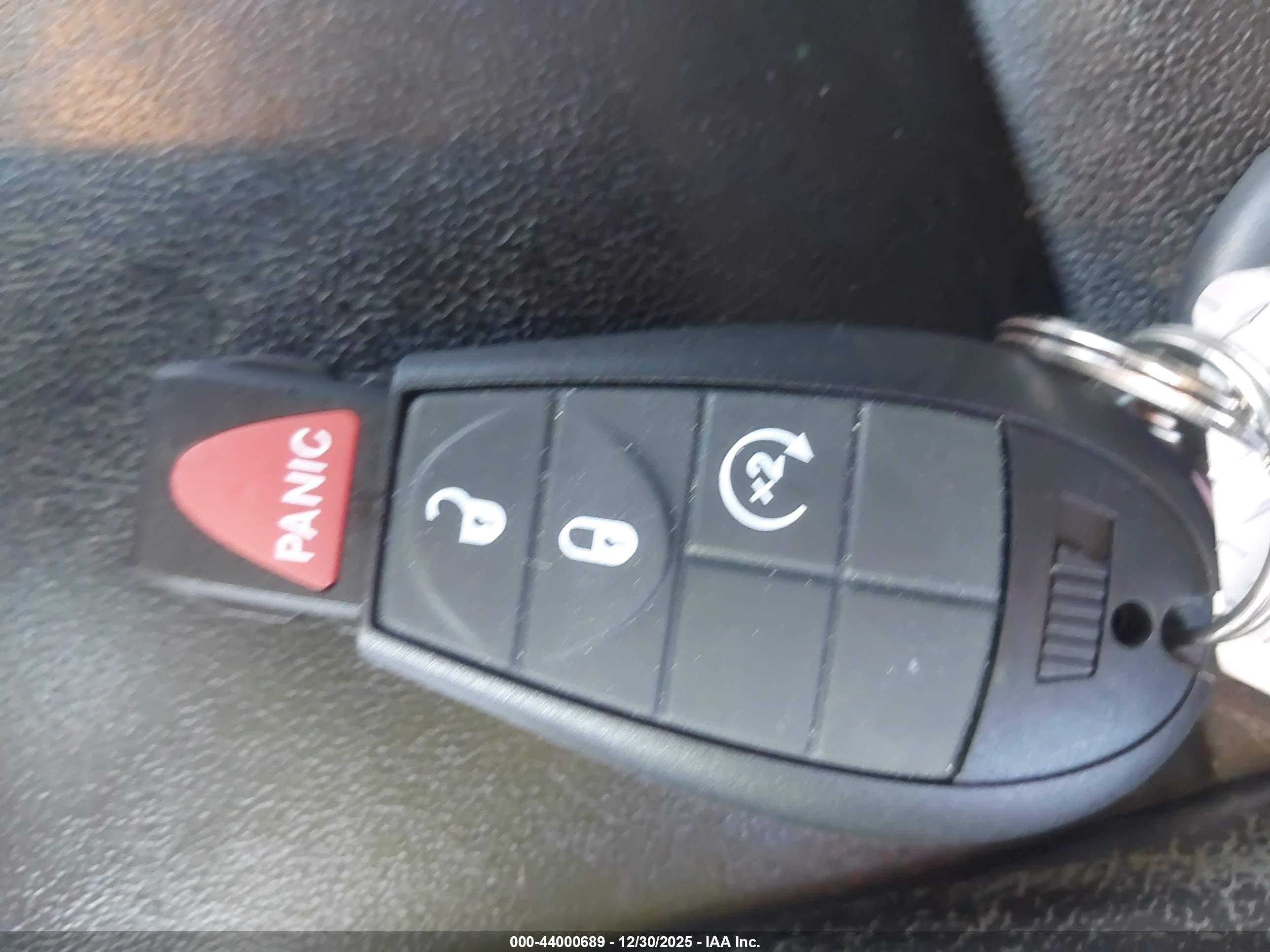 JEEP GRAND image 11