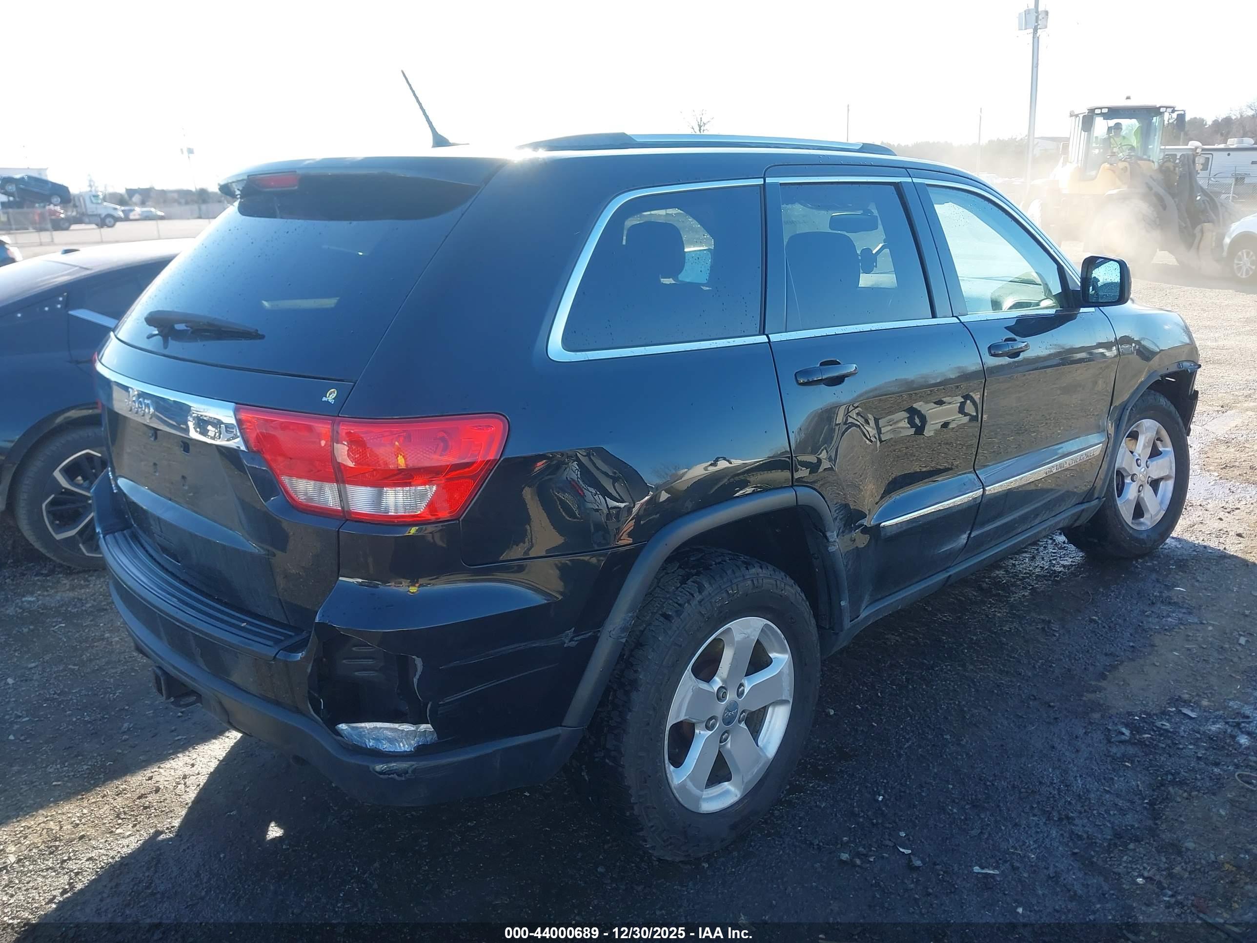 JEEP GRAND image 4