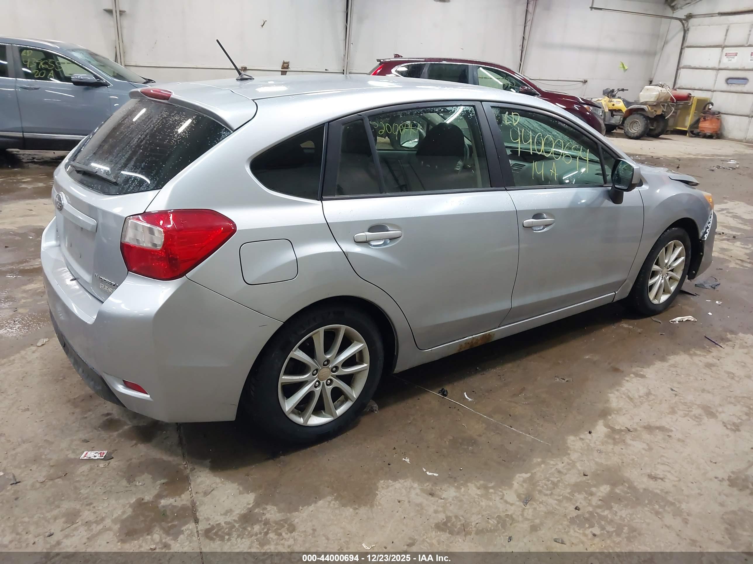 SUBARU IMPREZA image 4