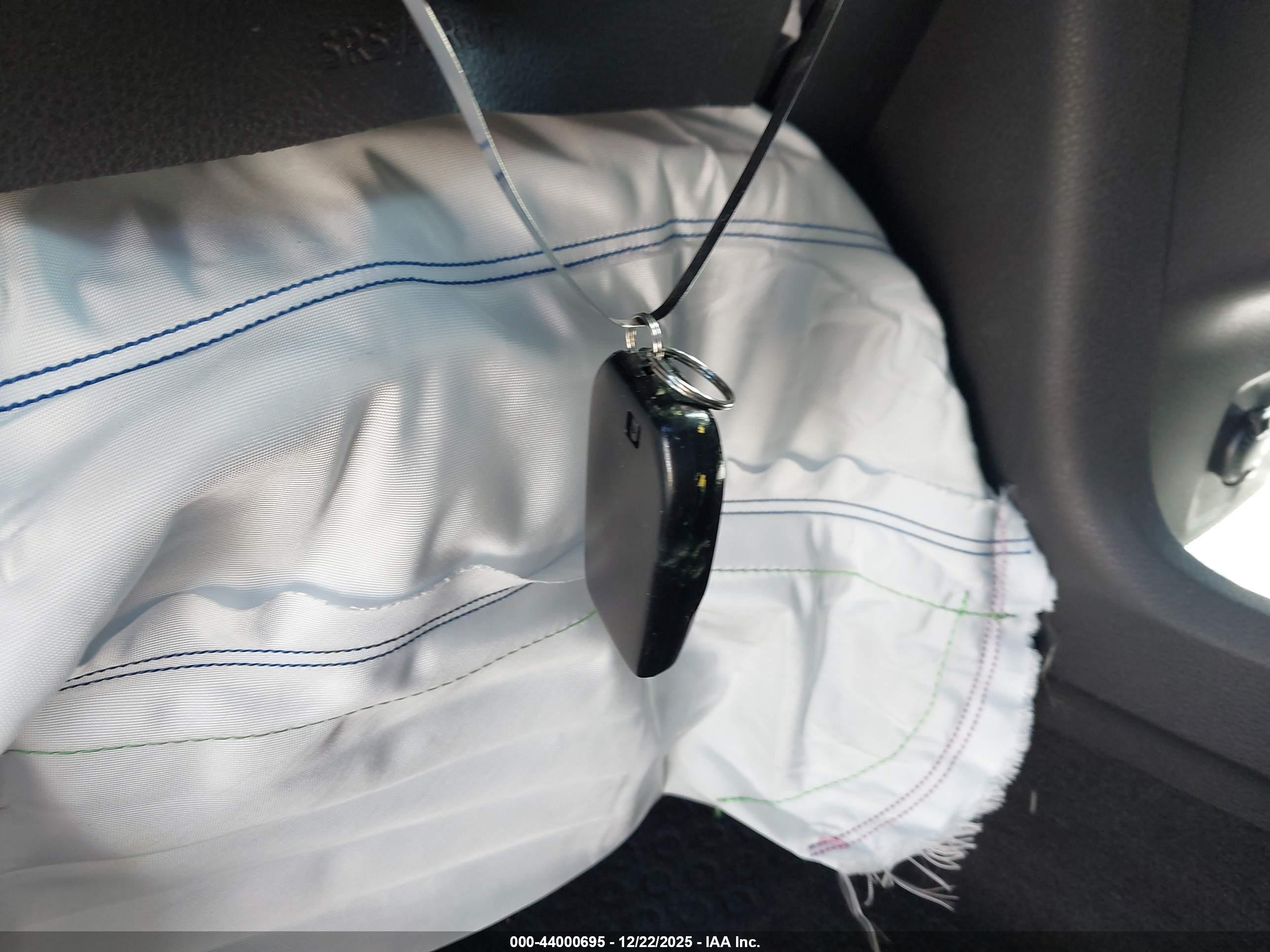 TOYOTA SIENNA image 11