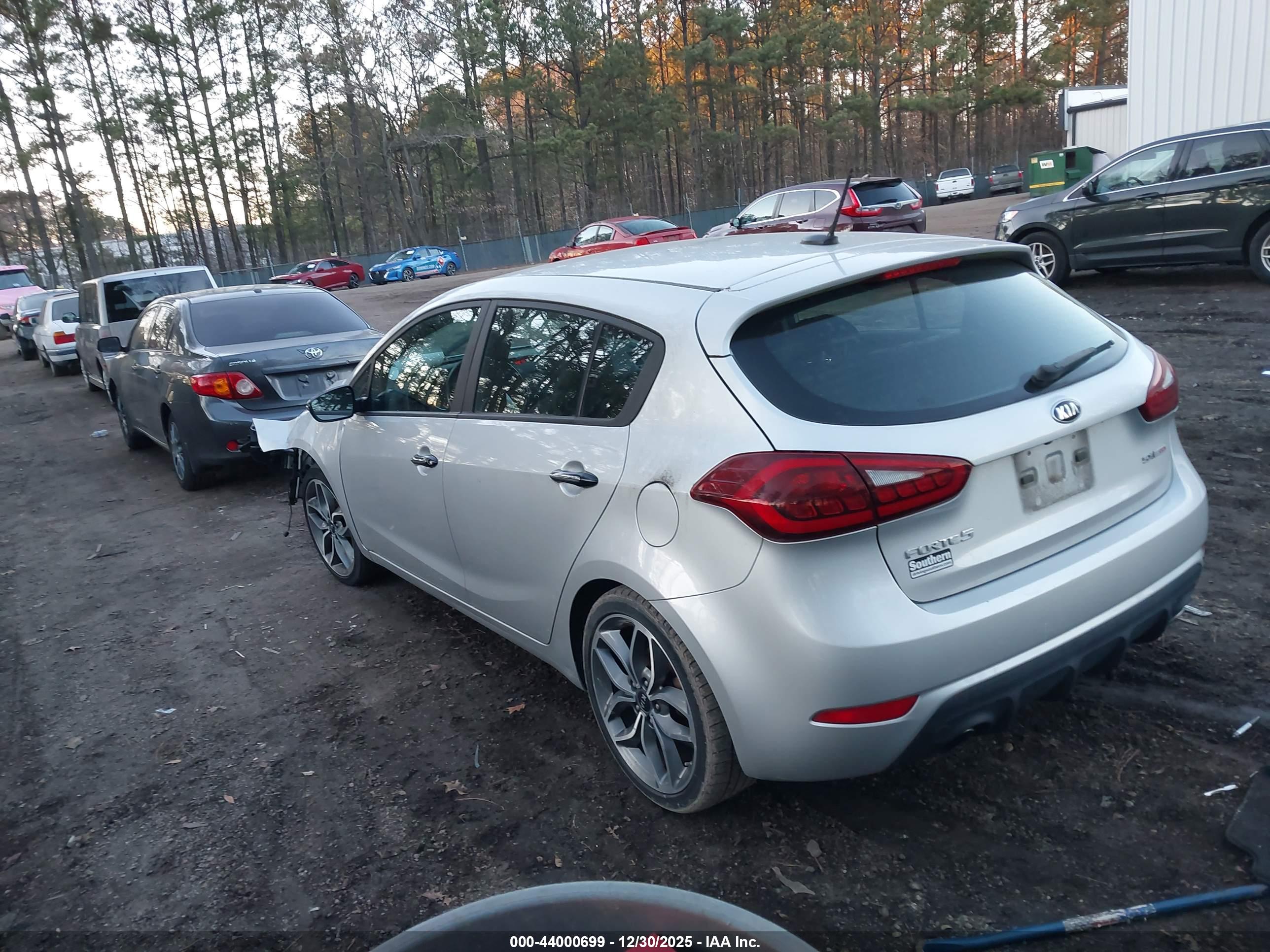 KIA FORTE image 3
