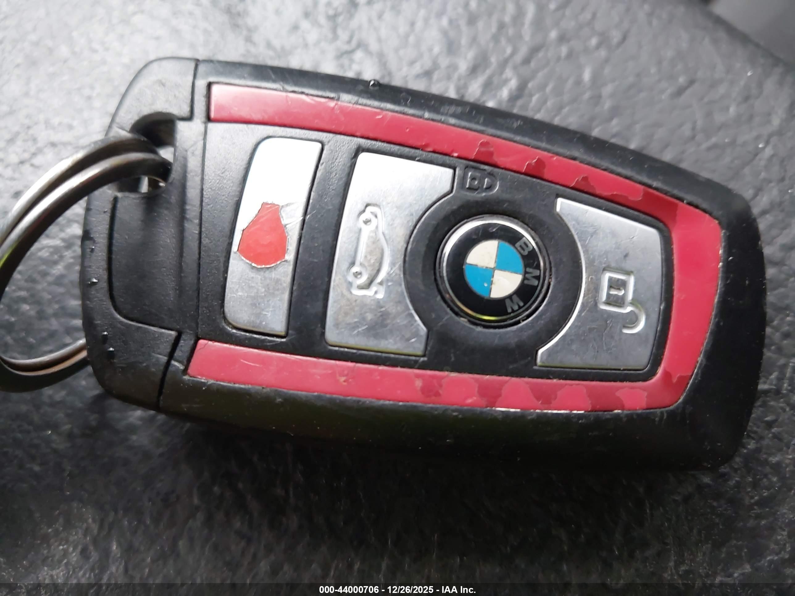 BMW 328I image 11