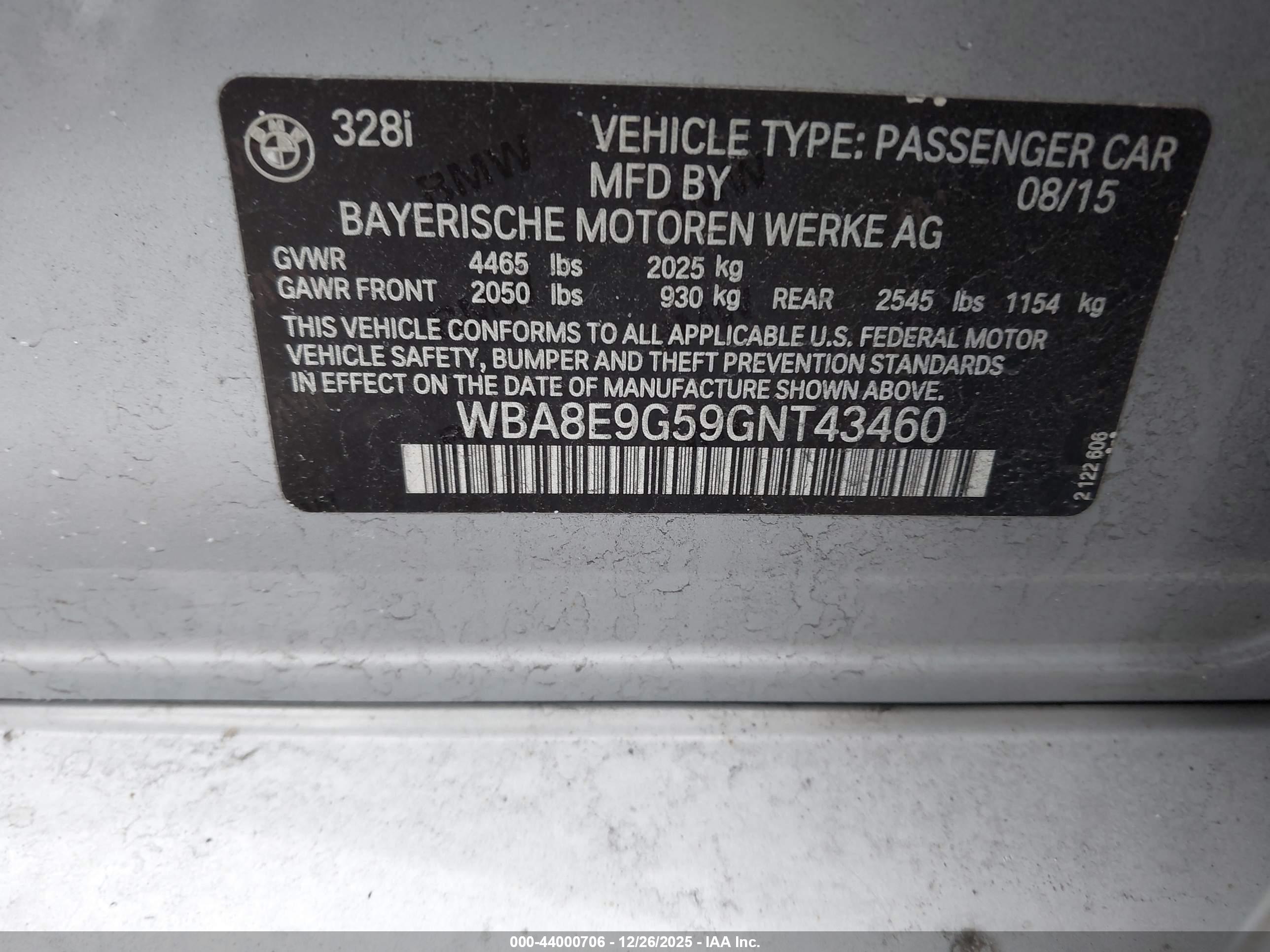 BMW 328I image 9