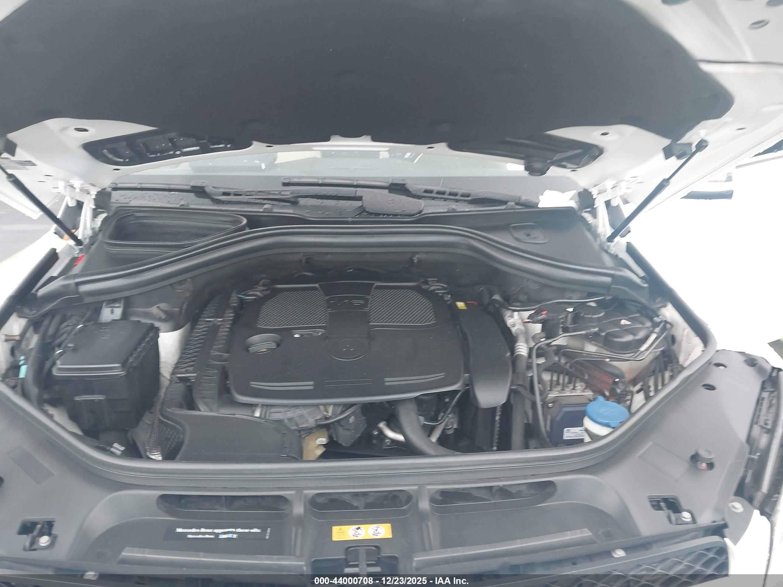 MERCEDES-BENZ GLE image 10
