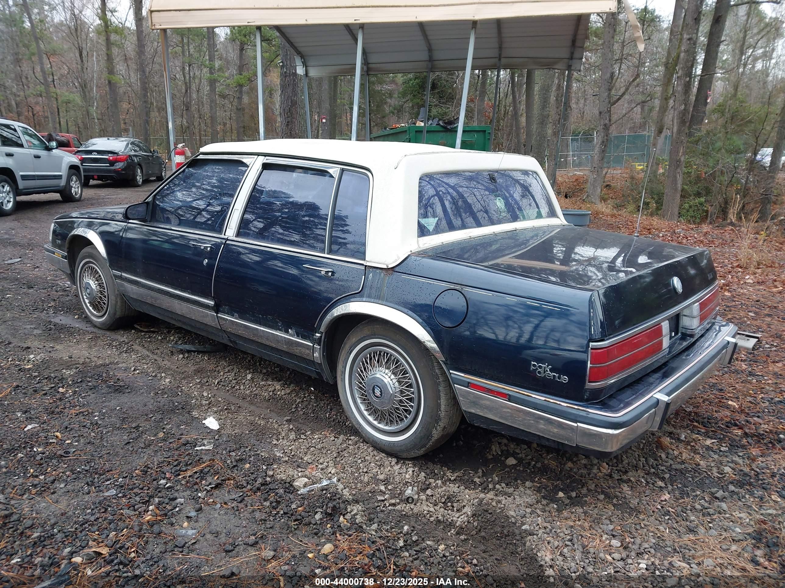 BUICK ELECTRA image 3