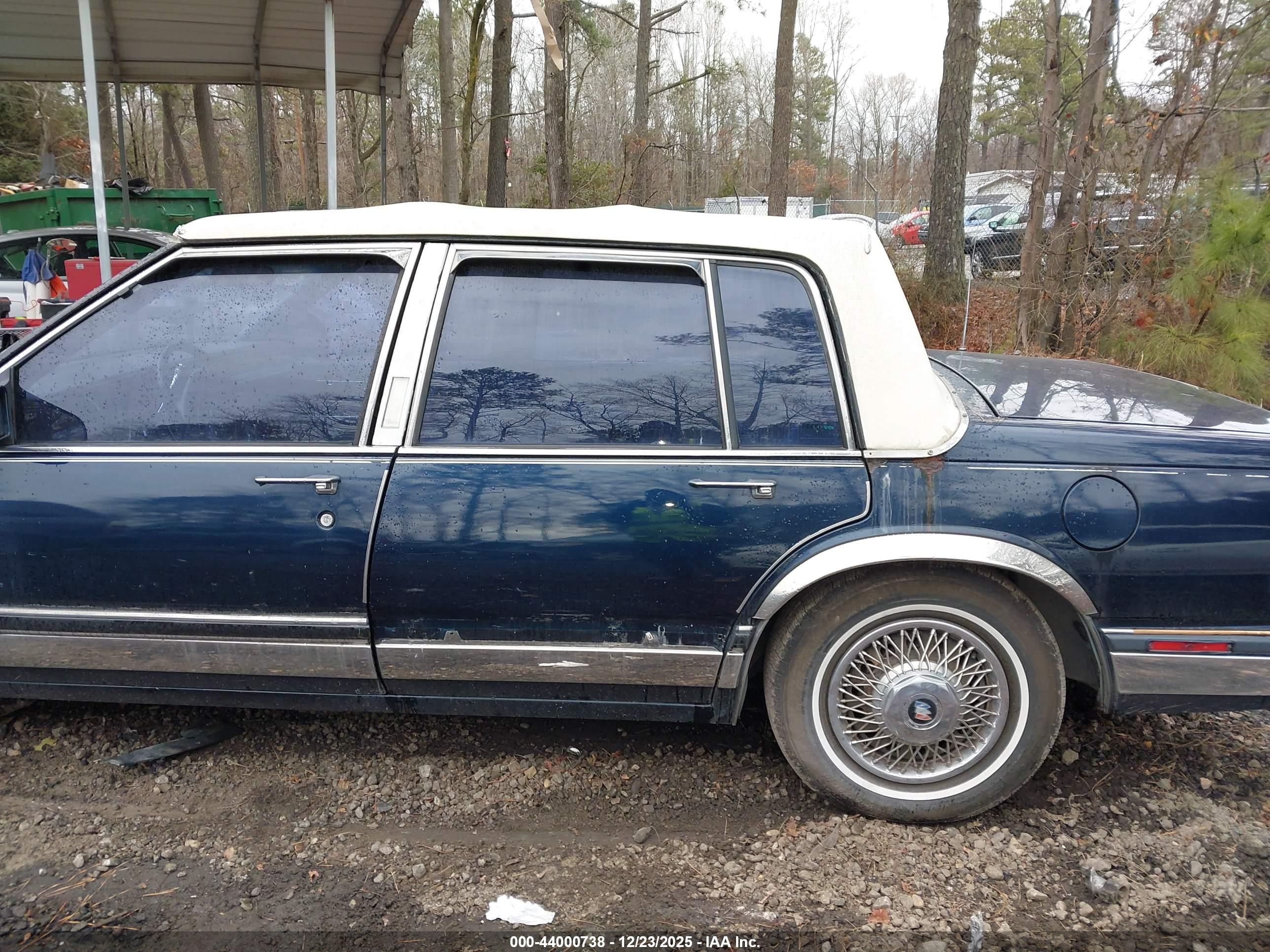 BUICK ELECTRA image 6