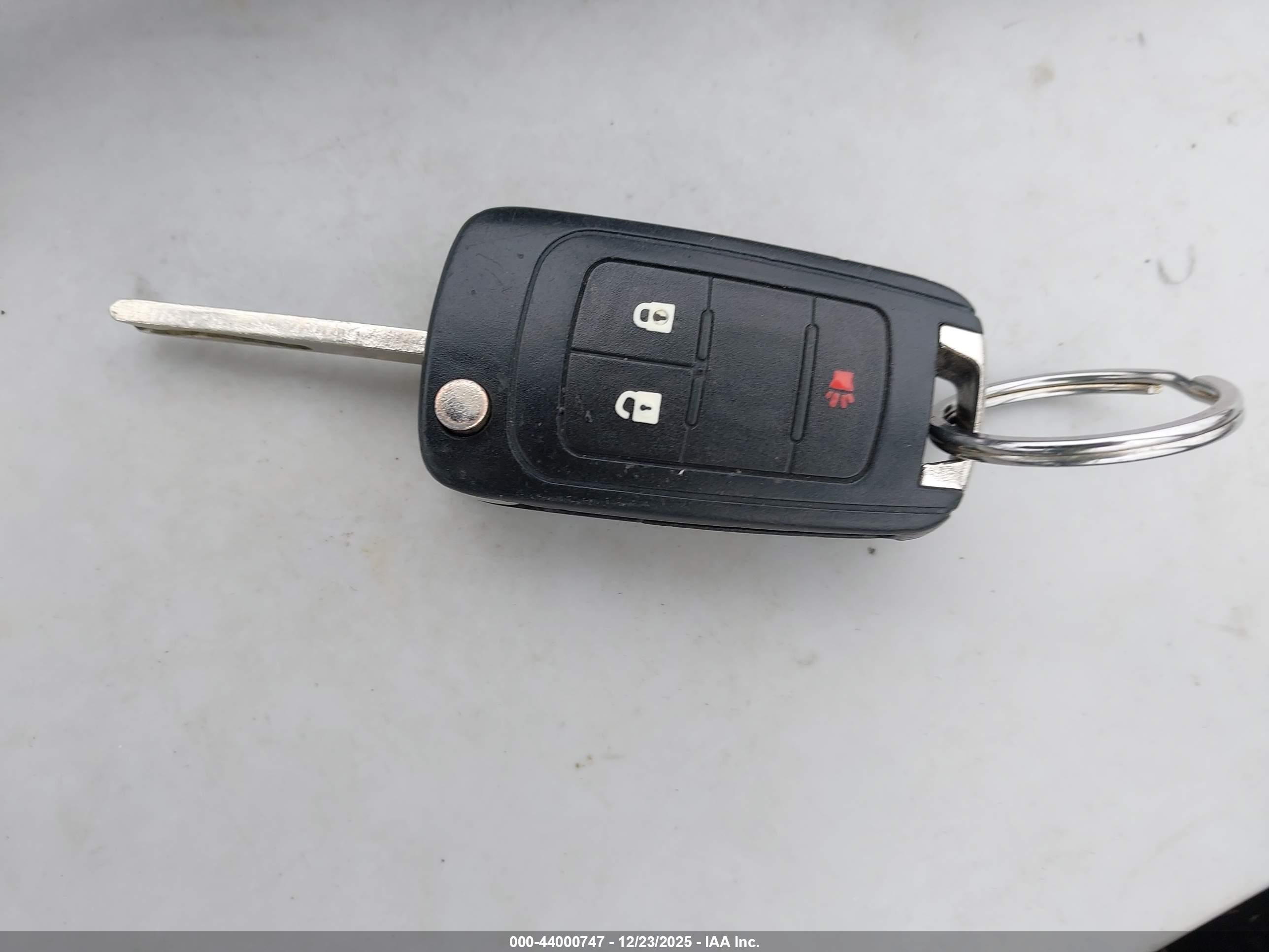 CHEVROLET EQUINOX image 11