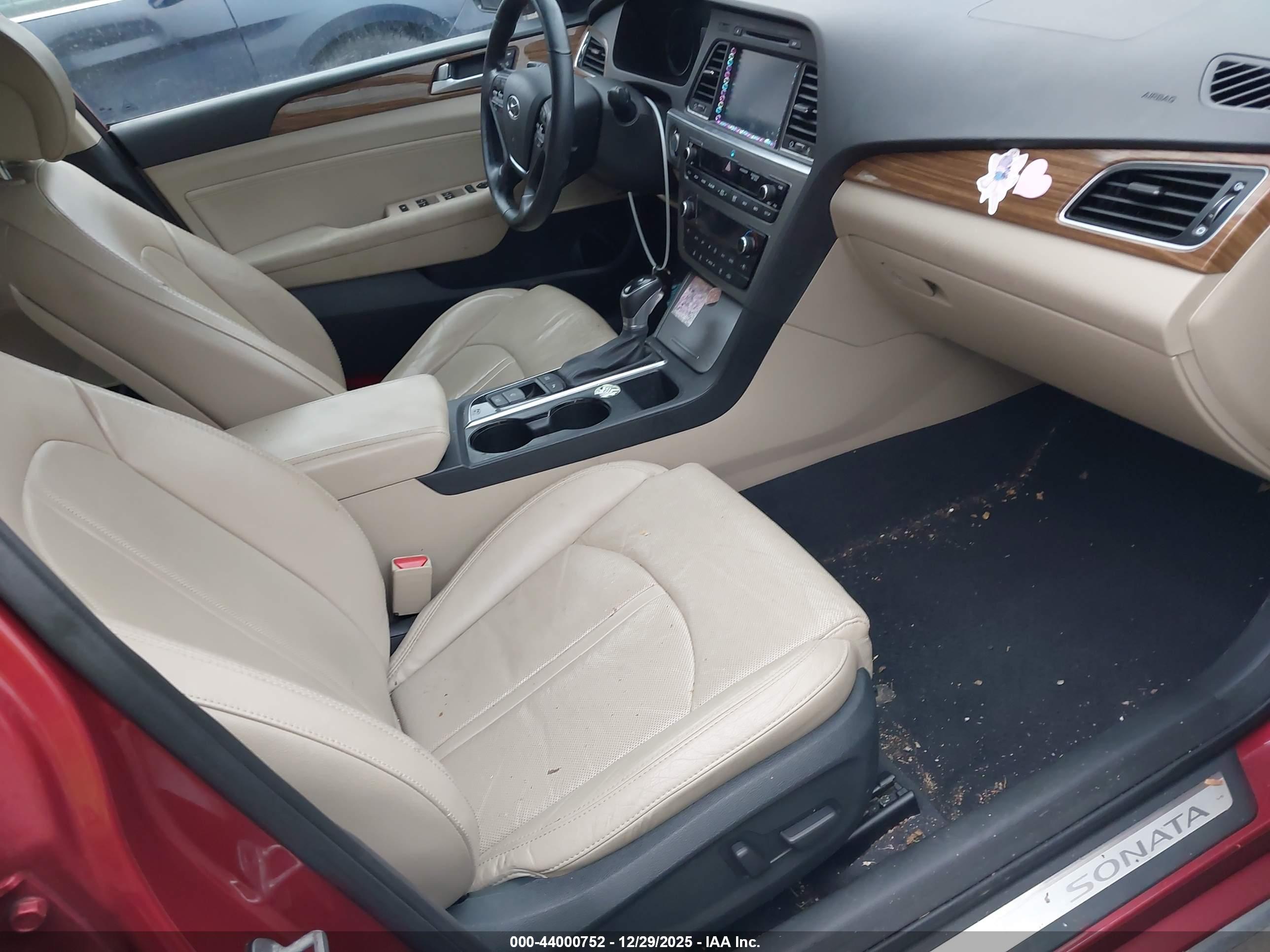 HYUNDAI SONATA image 5