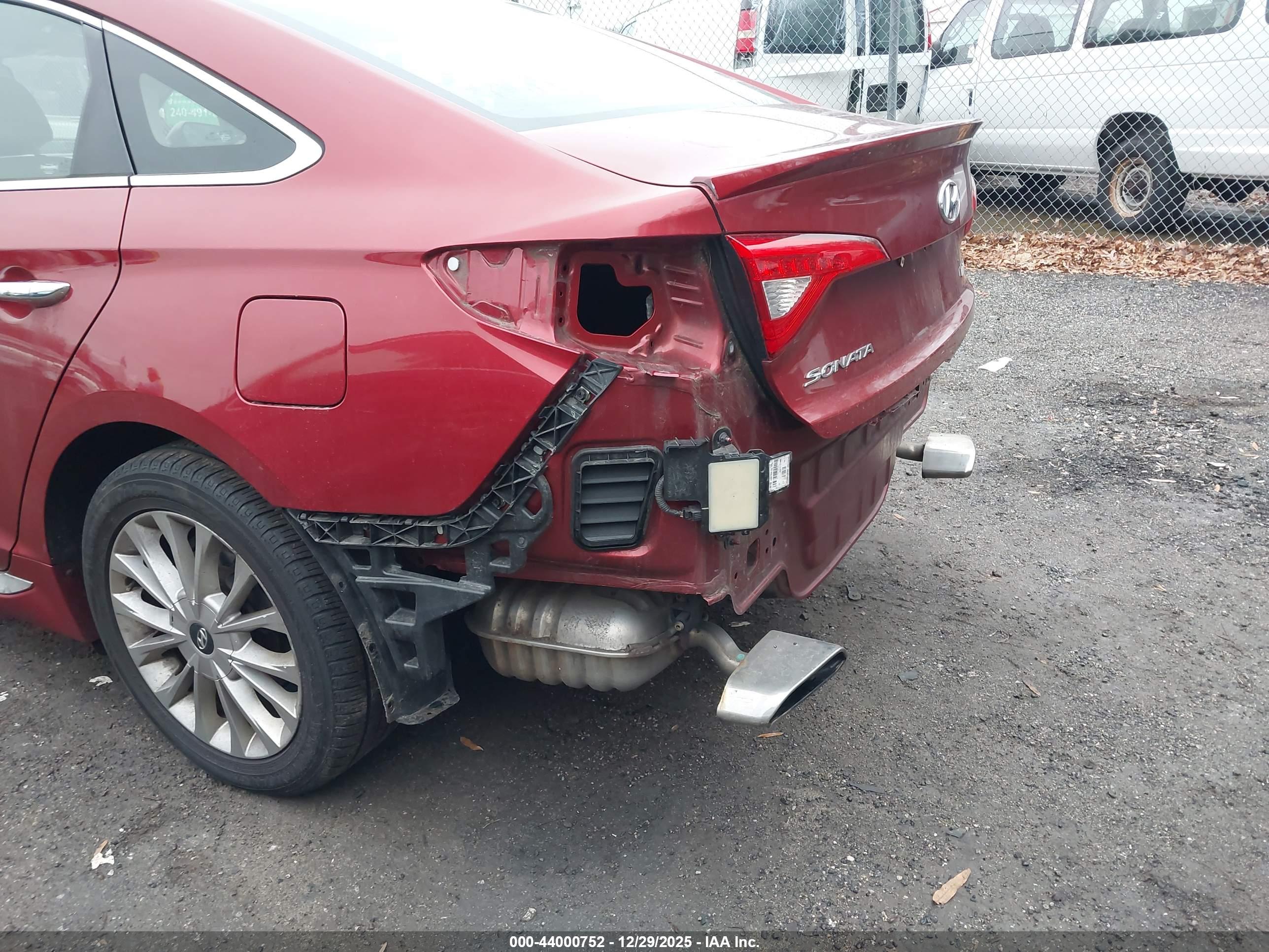 HYUNDAI SONATA image 6