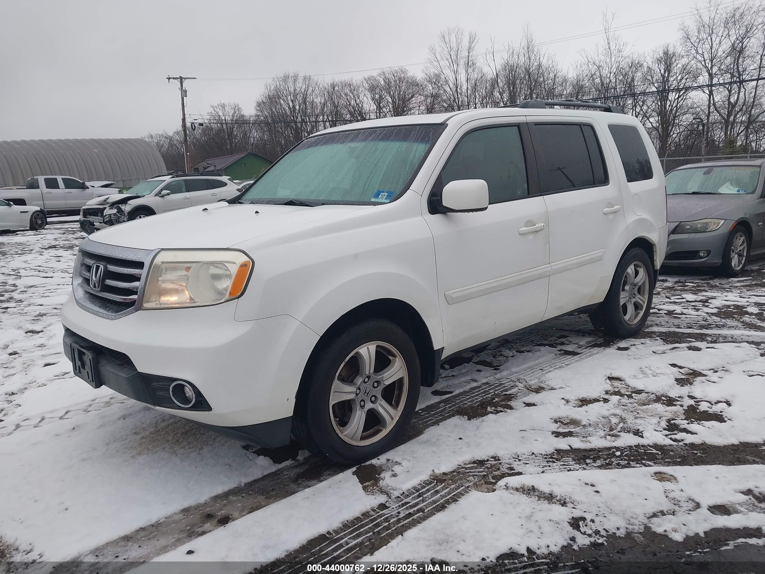 HONDA PILOT image 2