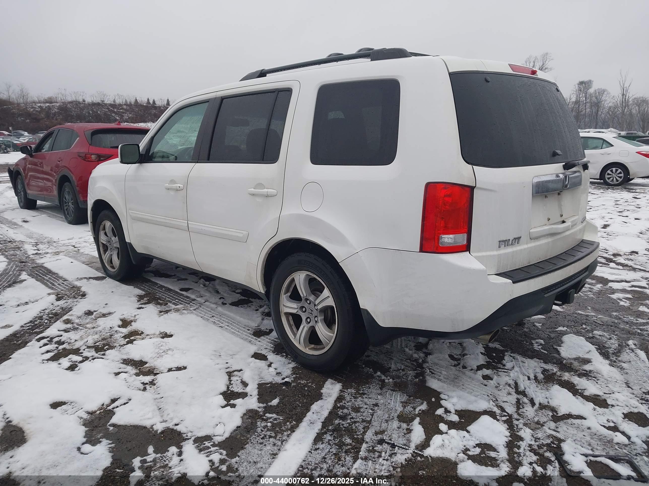 HONDA PILOT image 3