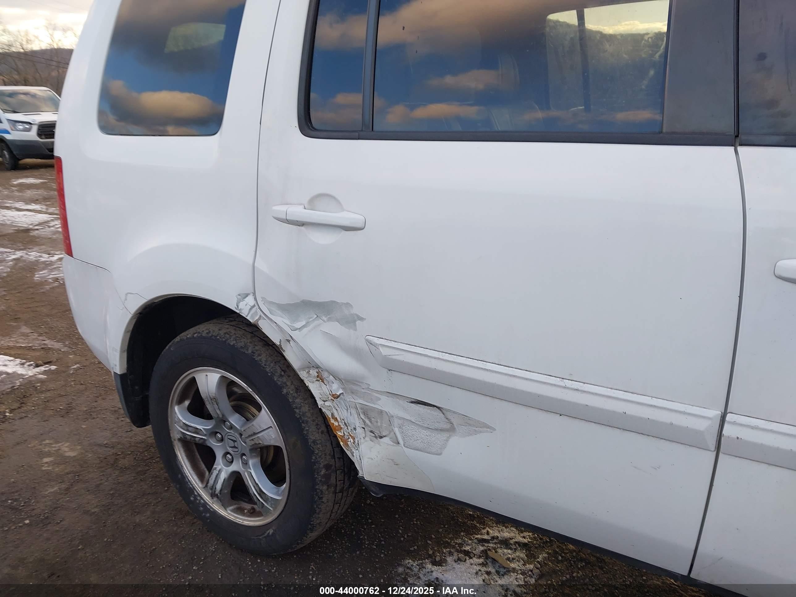 HONDA PILOT image 6